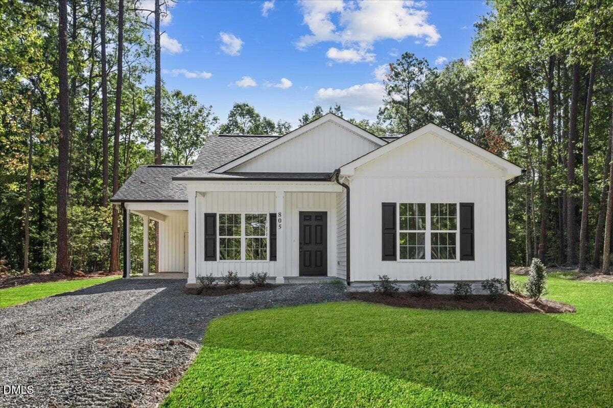 805 Jasmine Road, Fuquay Varina, NC 27526