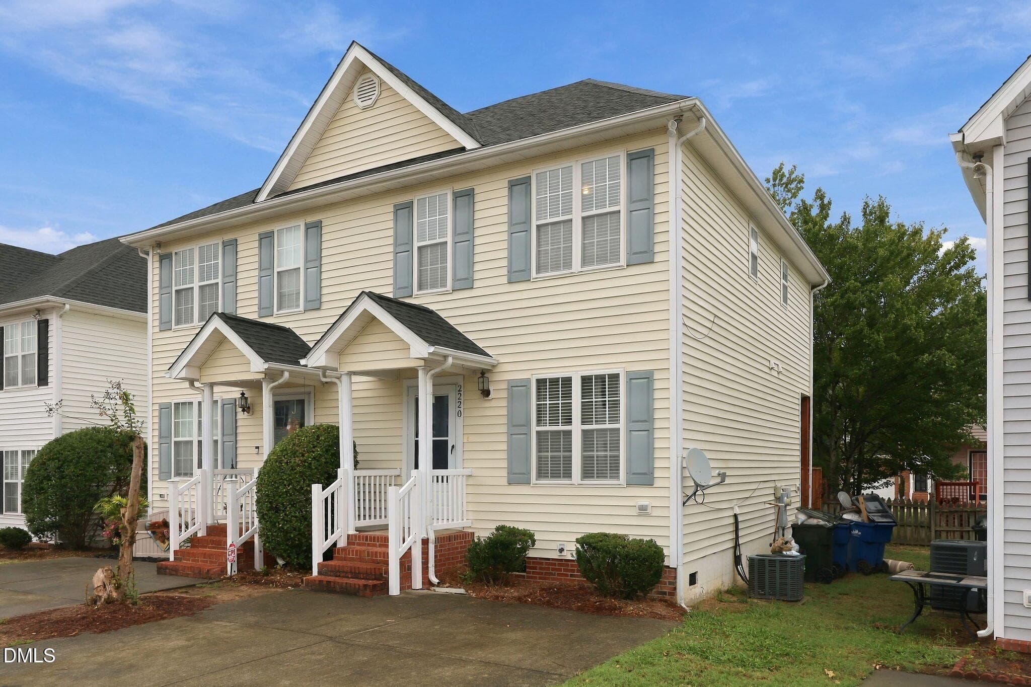 2-web-or-mls-IMG_1937 - 2220 Turtle Point Drive, Raleigh, NC 27604