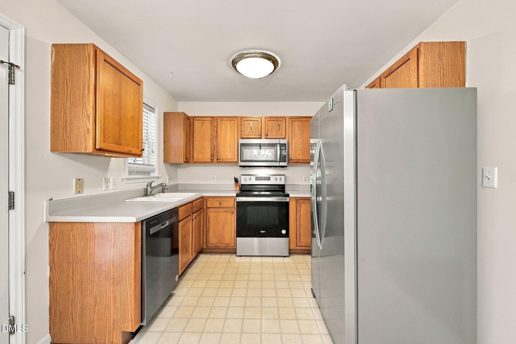 17-web-or-mls-IMG_1899_Edit - 2220 Turtle Point Drive, Raleigh, NC 27604