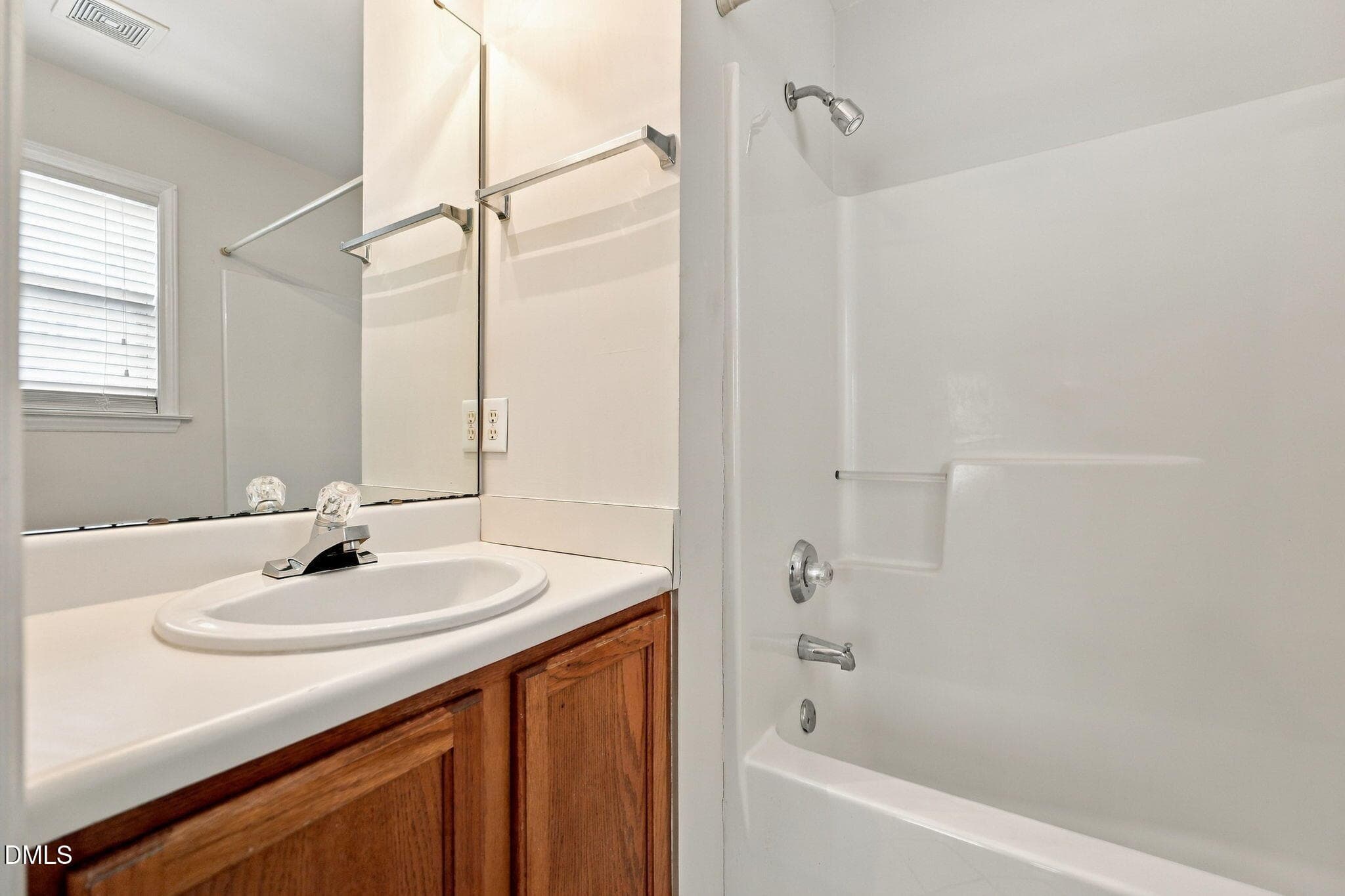 24-web-or-mls-IMG_1920 - 2220 Turtle Point Drive, Raleigh, NC 27604