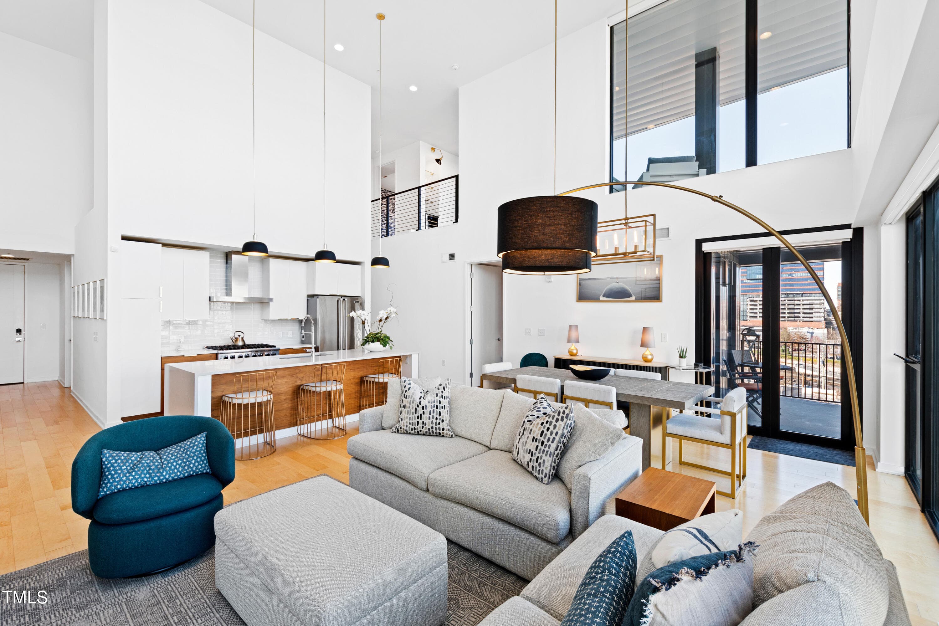 Living 3 - 523 S West Street 504, Raleigh, NC 27601