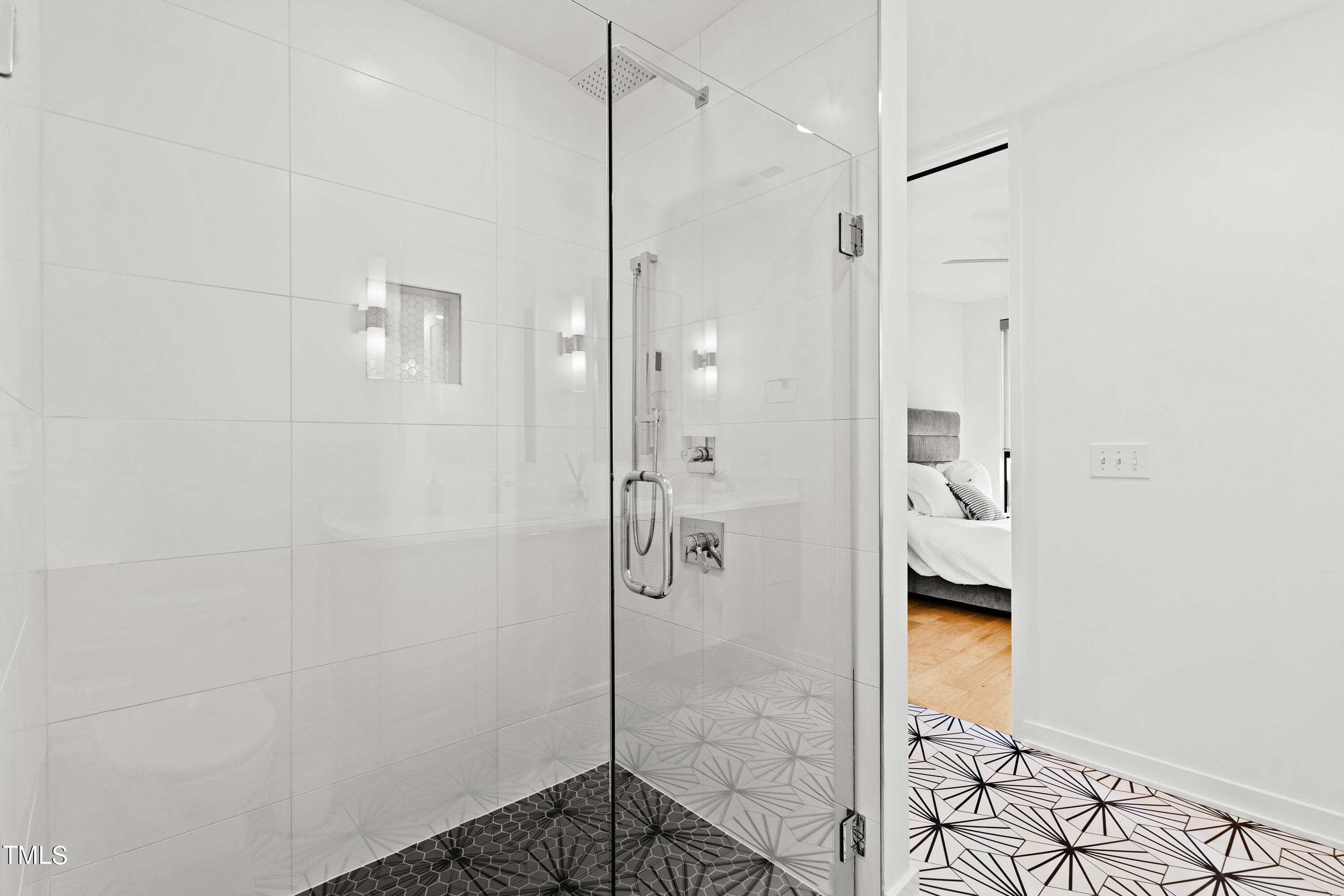 BAthroom 2 - 523 S West Street 504, Raleigh, NC 27601