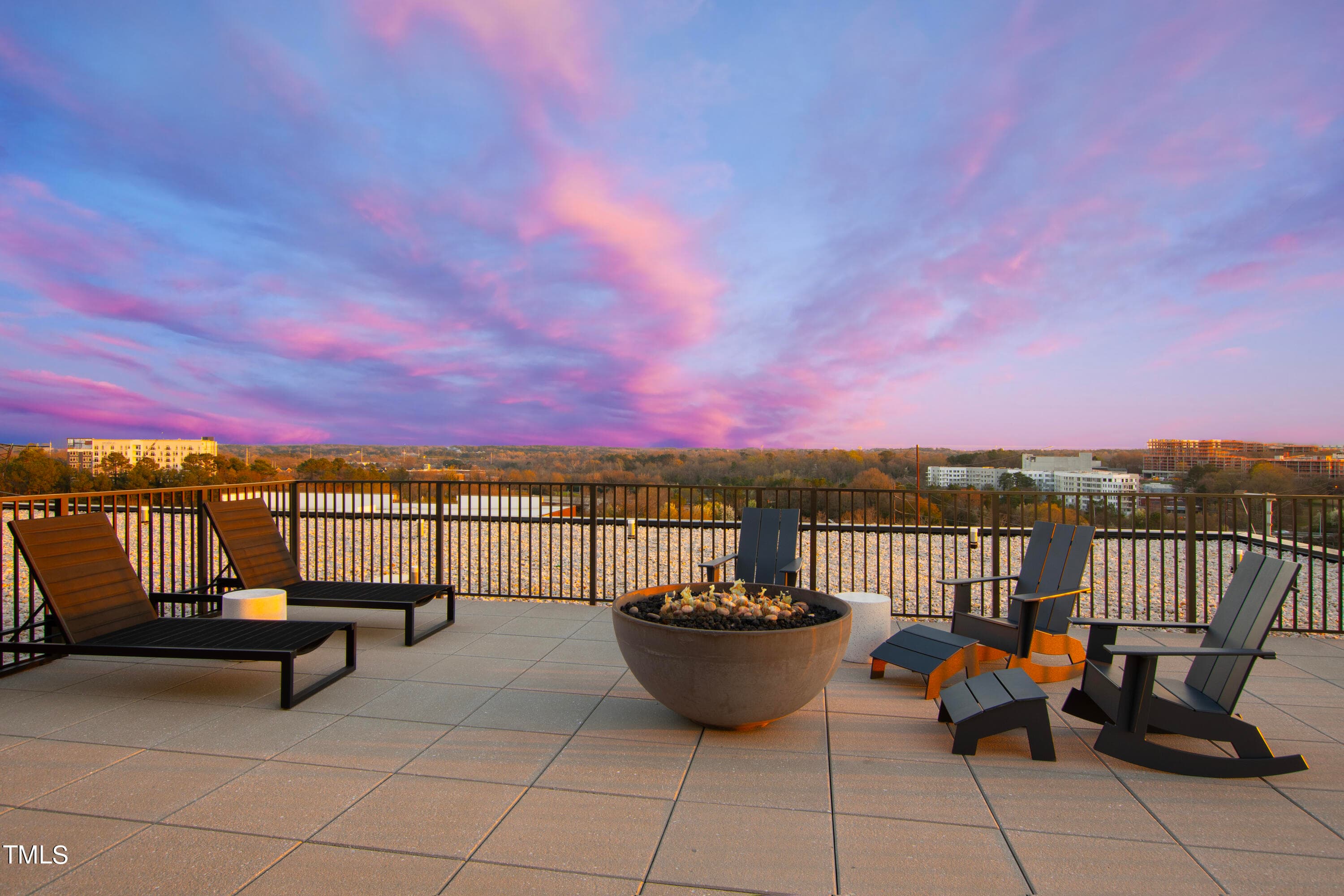 Twilight Roof - 523 S West Street 504, Raleigh, NC 27601