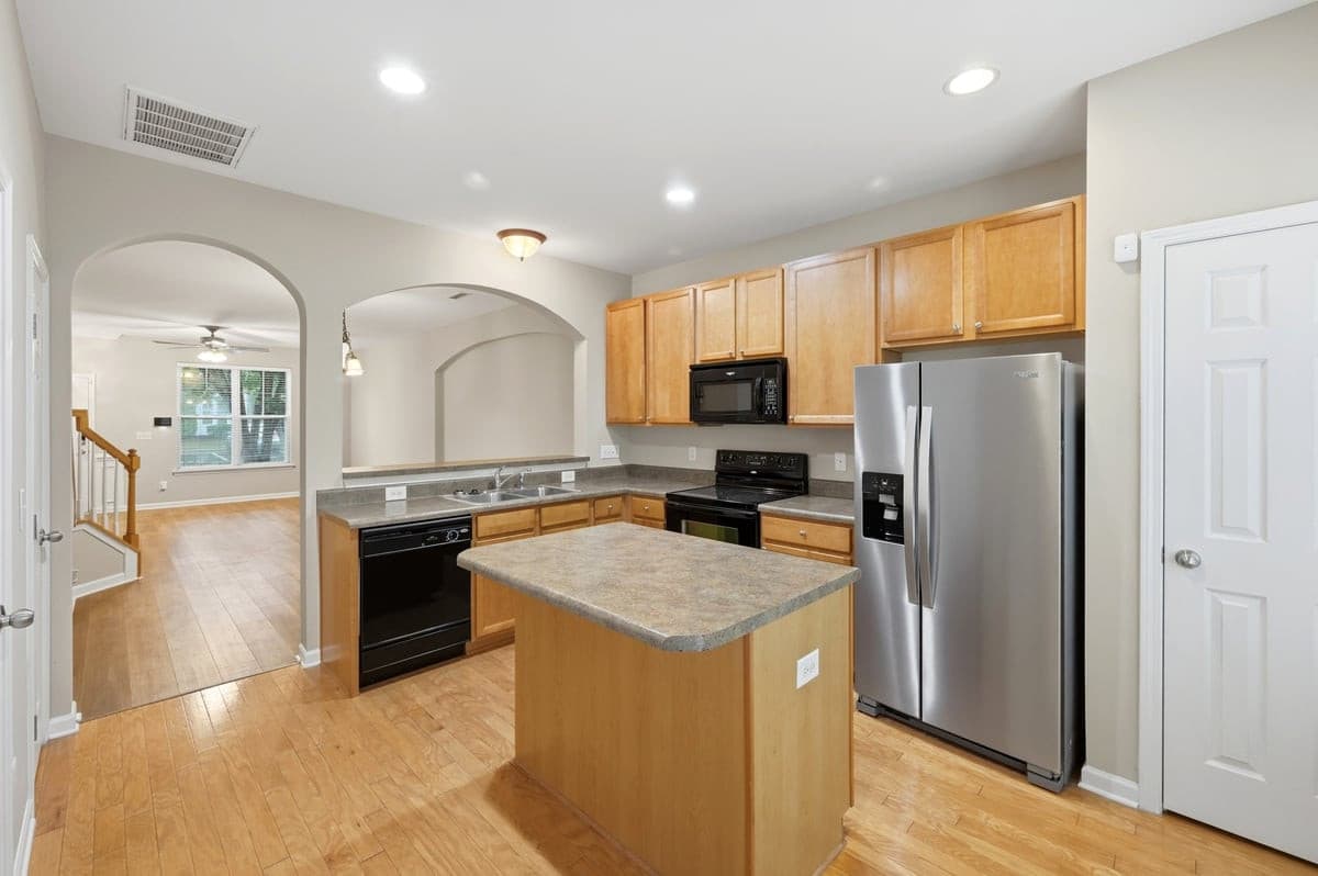 052.jpg - 6639 Clarksburg Place, Raleigh, NC 27616