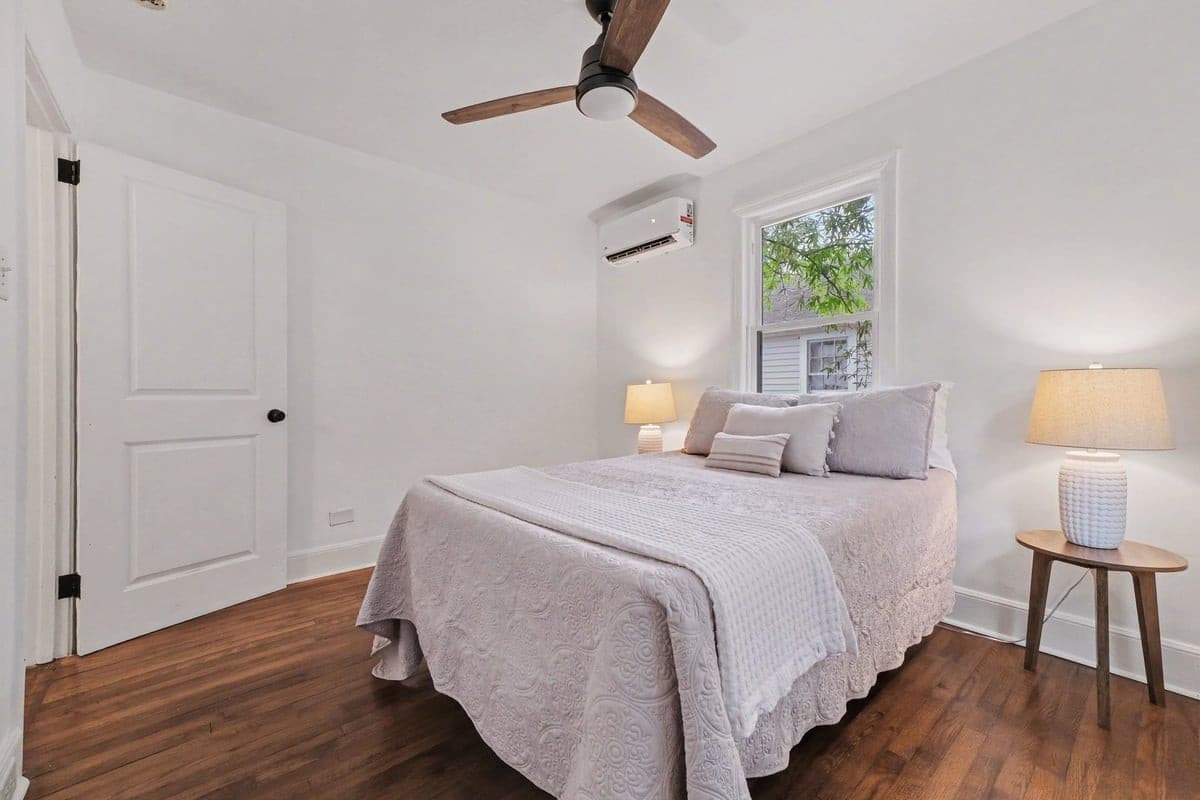 017_file_6408.jpg - 415 N Guthrie Avenue, Durham, NC 27703