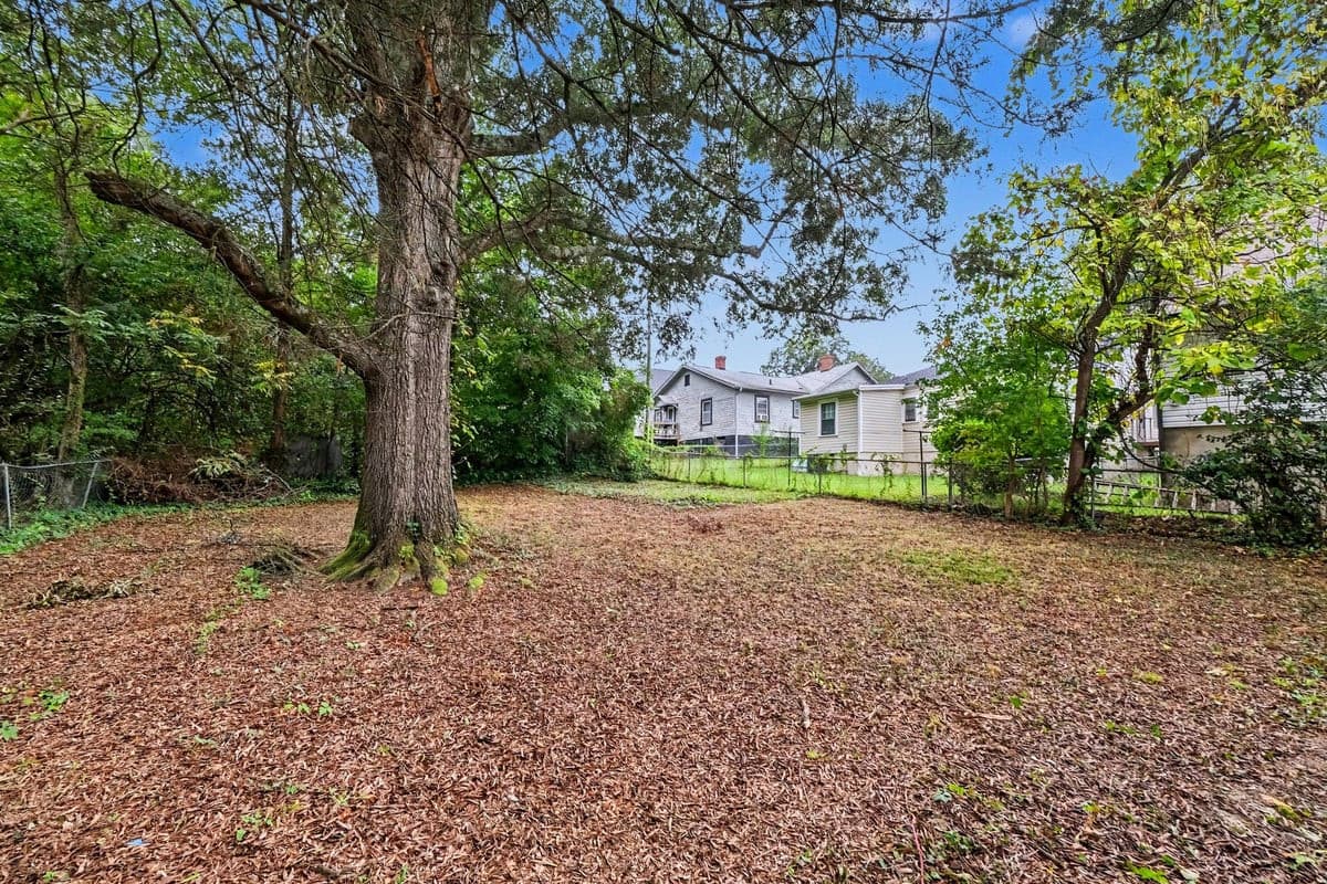 030_file_6026.jpg - 415 N Guthrie Avenue, Durham, NC 27703
