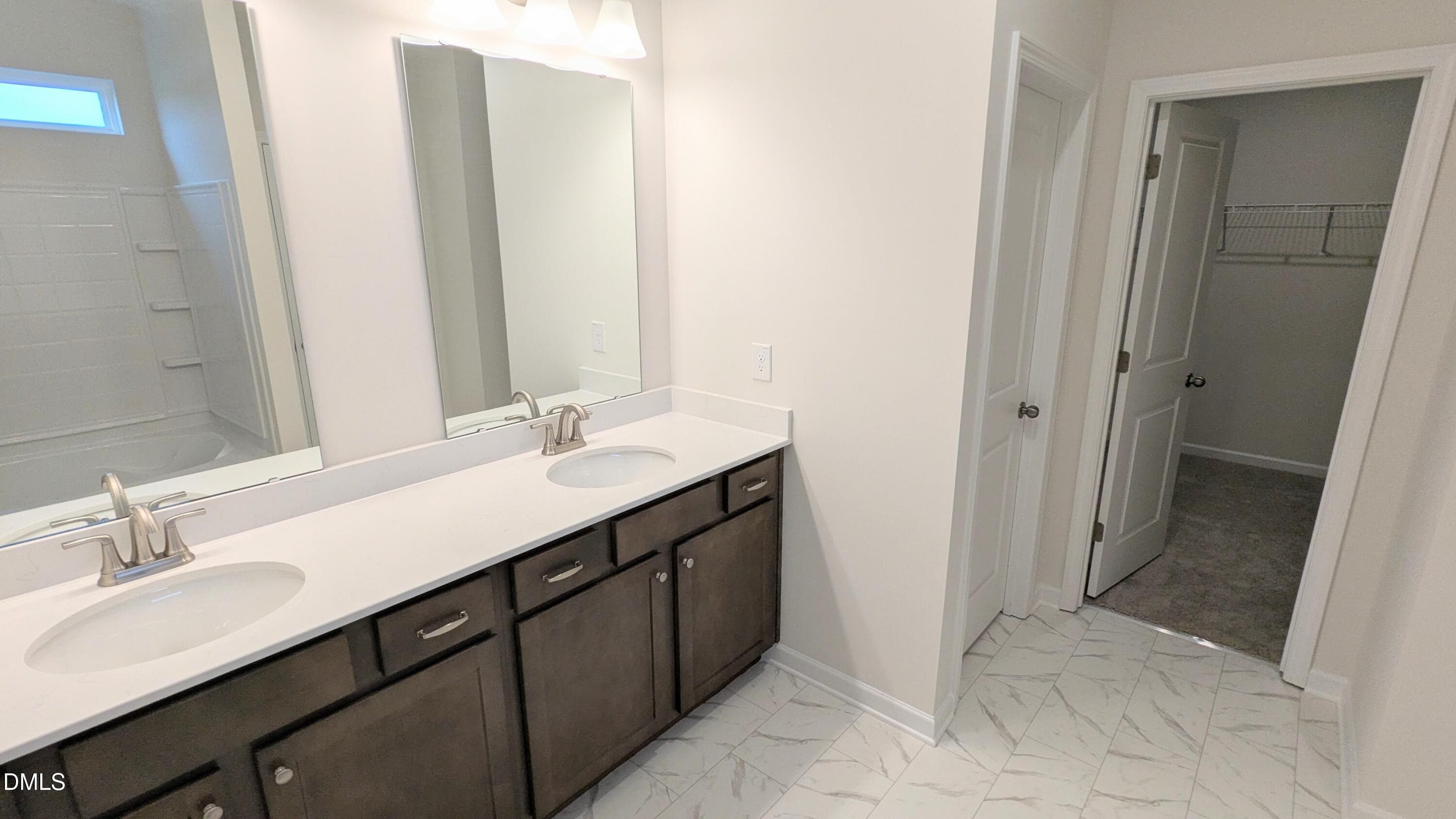 Quartz Countertops - 74 Chardonnay Drive, Lillington, NC 27546