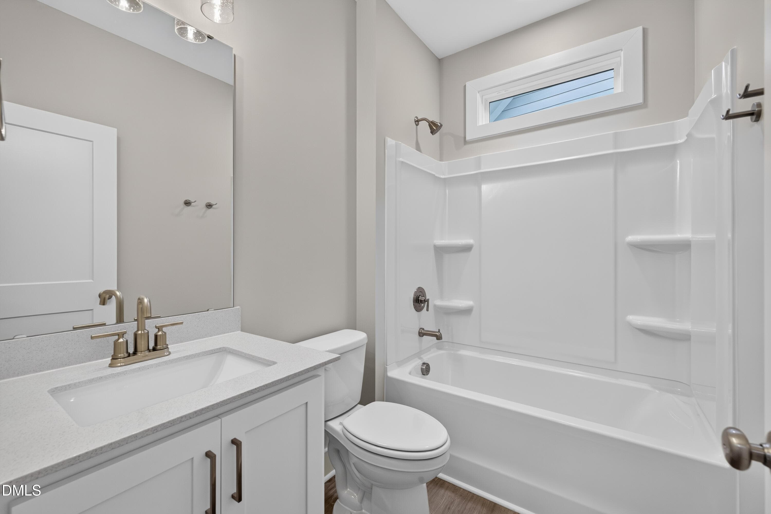 Secondary Full Bathroom - 826 Fireship Road, Fuquay Varina, NC 27526