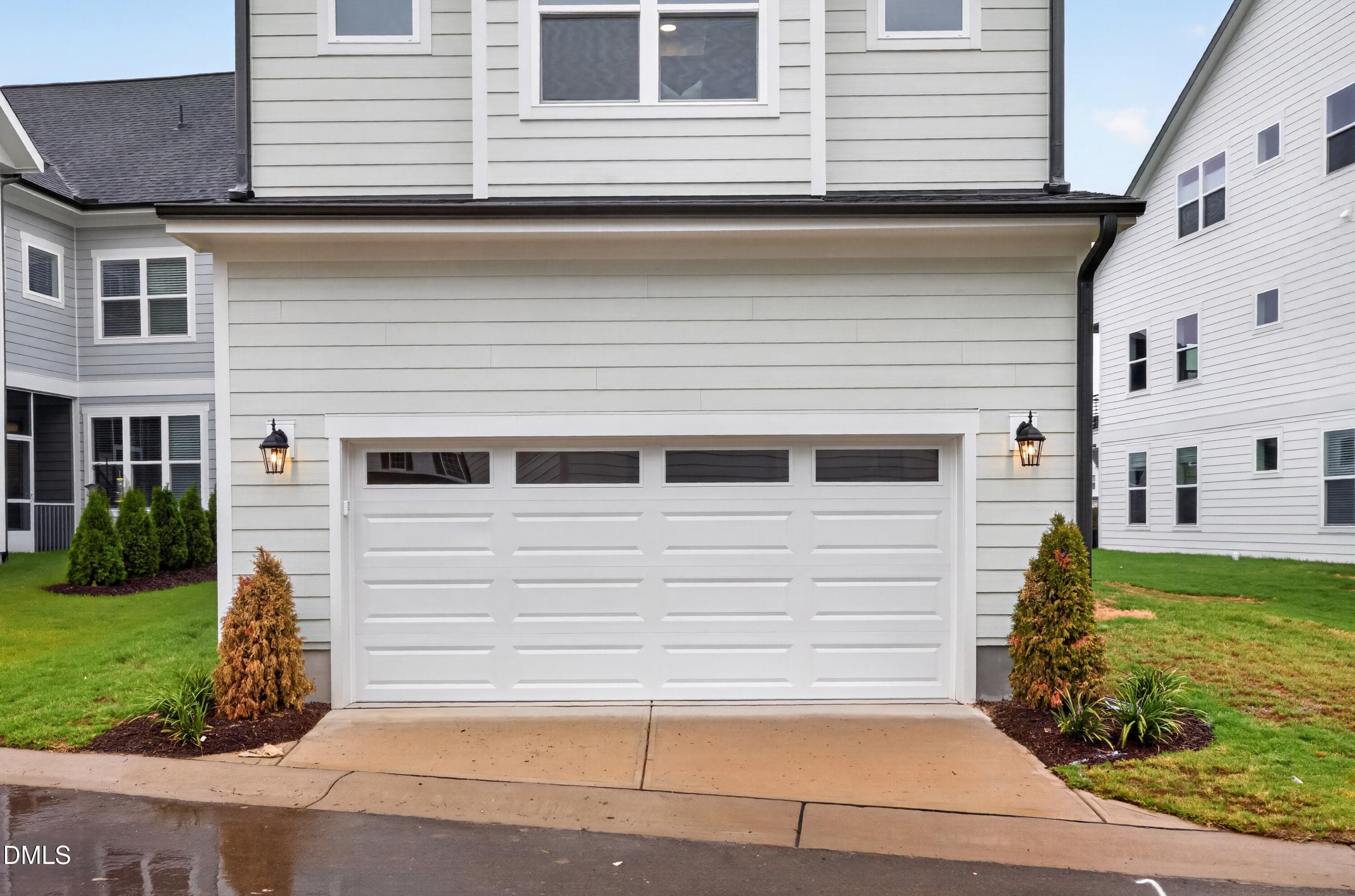 Garage & Driveway - 826 Fireship Road, Fuquay Varina, NC 27526