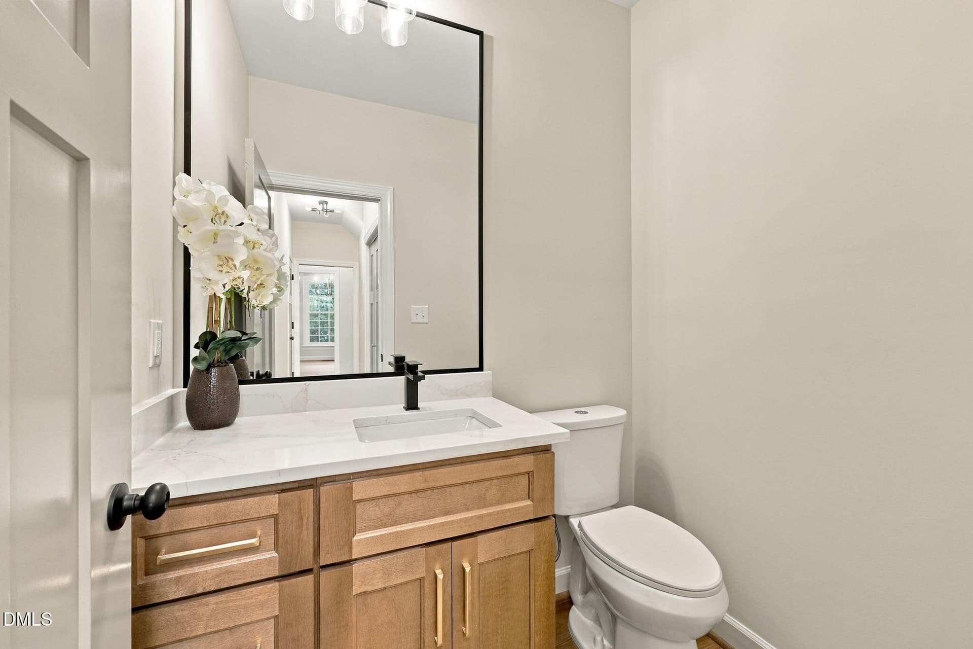 21-web-or-mls-IMG_3738_edit - 107 Somersby Court, Cary, NC 27519