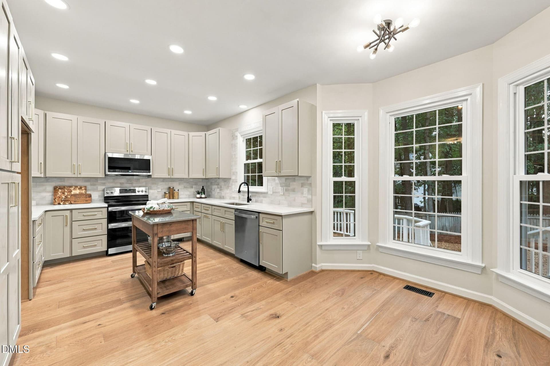24-web-or-mls-IMG_3756 - 107 Somersby Court, Cary, NC 27519