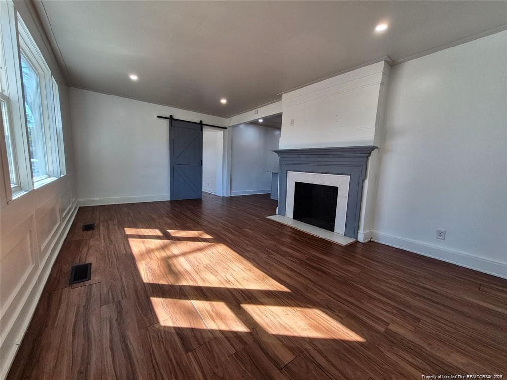 Photo 4 - 113 N Wright Street N, Raeford, NC 28376