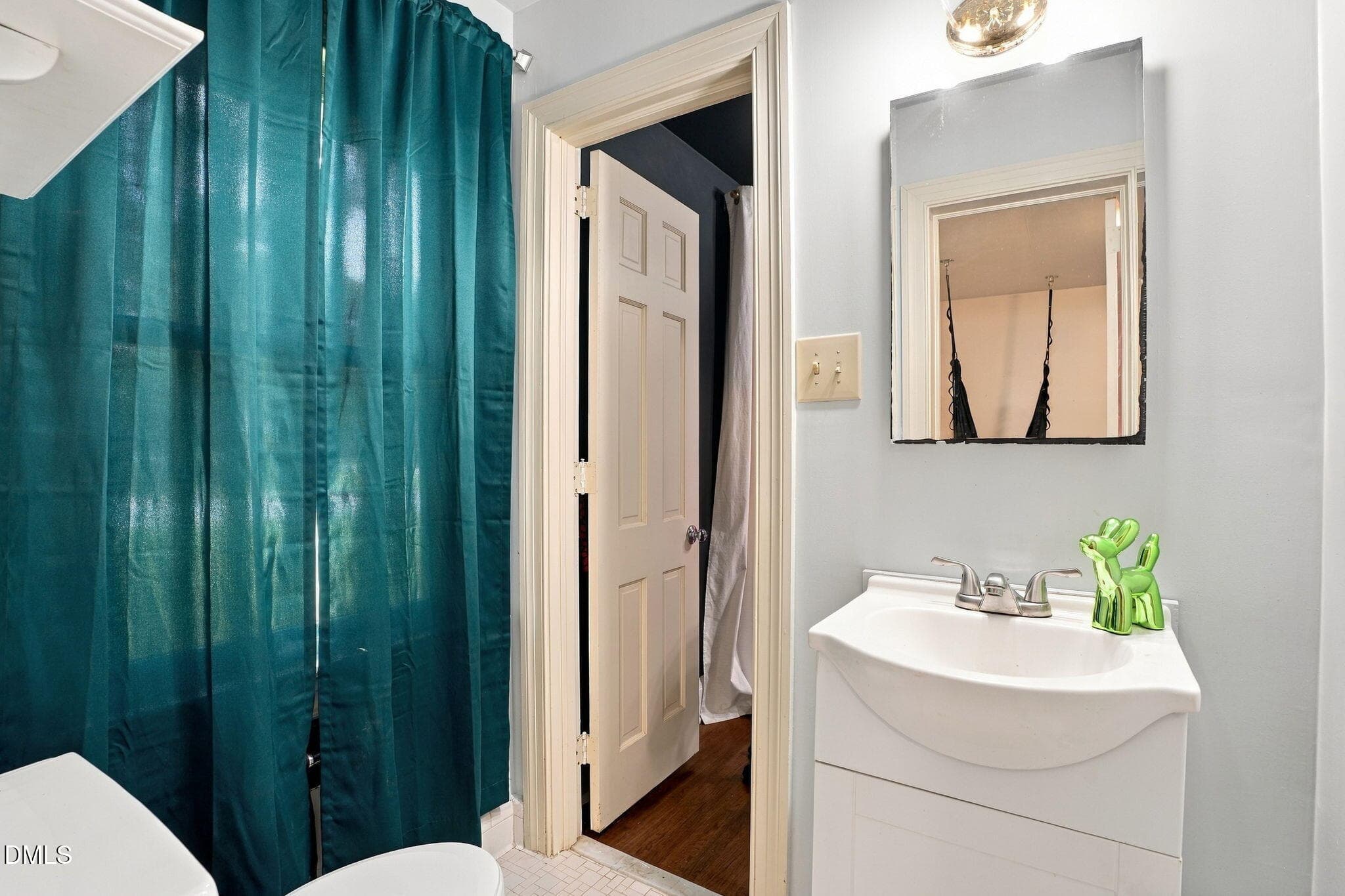 2nd Full Bath - 1115 Peachtree Road NW, Wilson, NC 27896