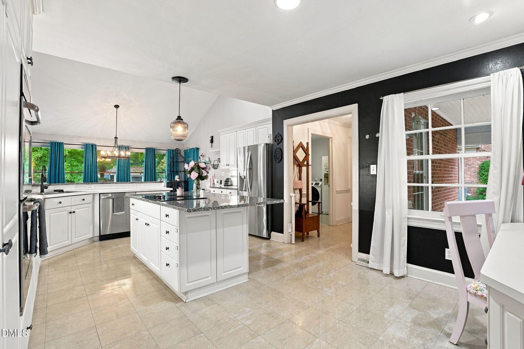 Kitchen - 1115 Peachtree Road NW, Wilson, NC 27896