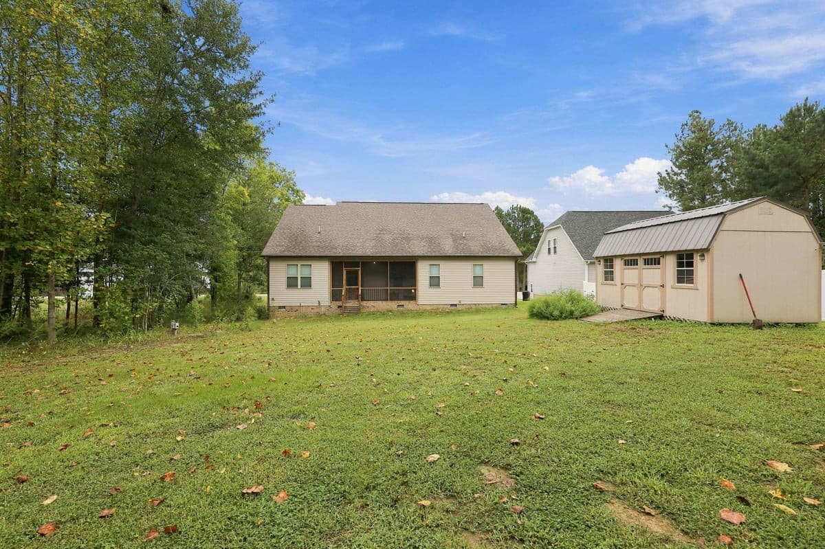43-web-or-mls-IMG_0252.jpg - 111 Shagbark Lane, Zebulon, NC 27597
