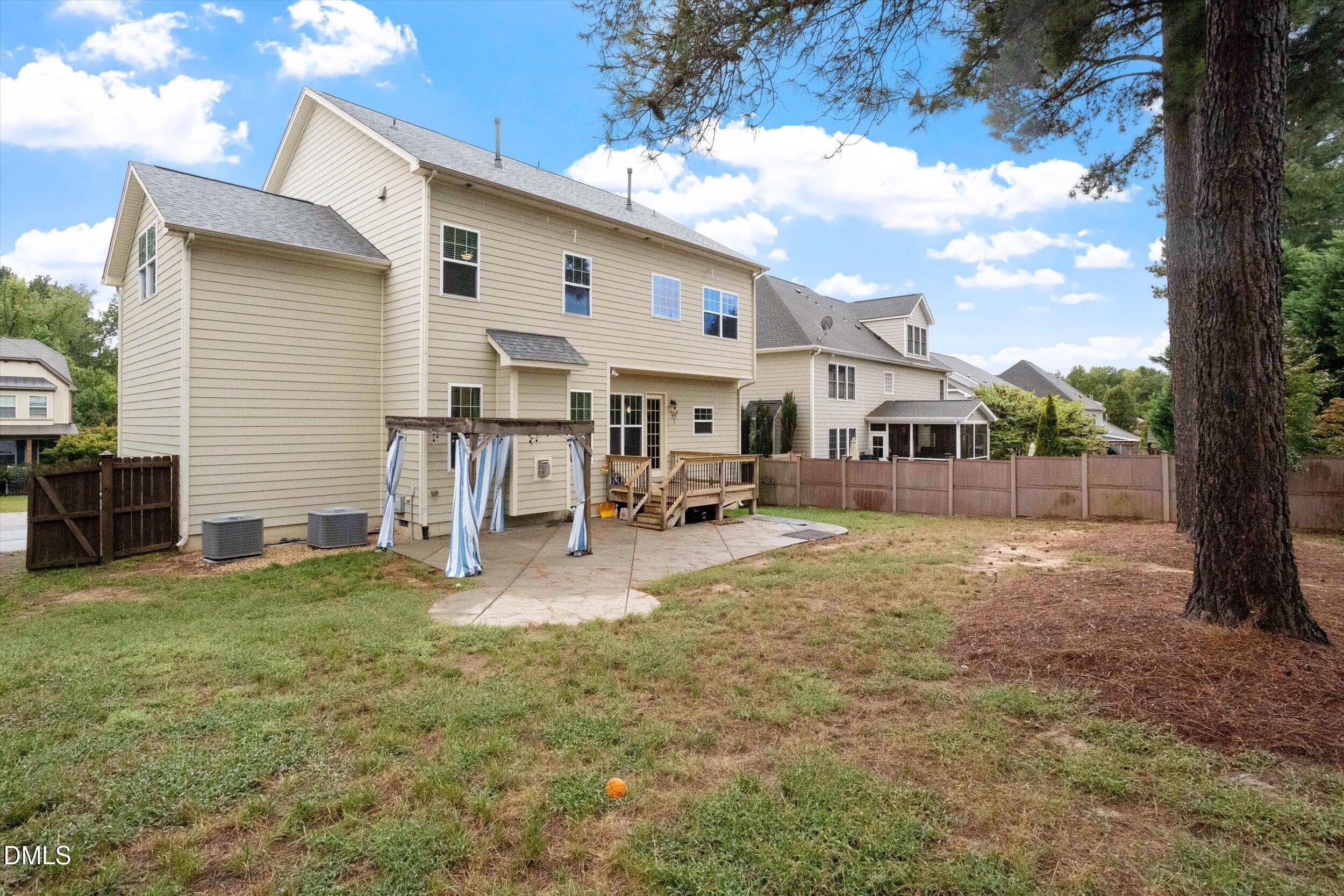 05-1116 Litchborough Way [3428758]_09242 - 1116 Litchborough Way, Wake Forest, NC 27587