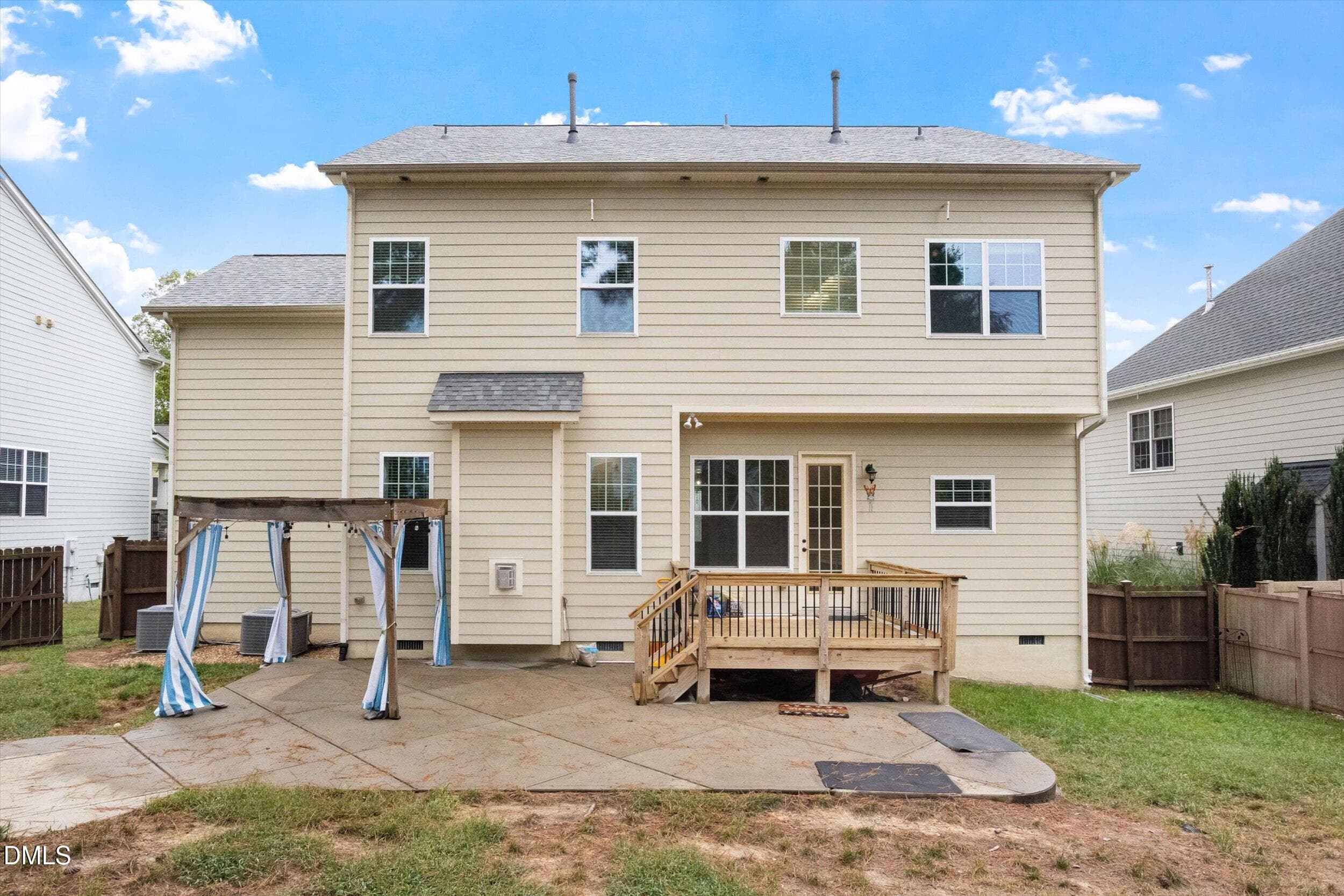06-1116 Litchborough Way [3428758]_09242 - 1116 Litchborough Way, Wake Forest, NC 27587