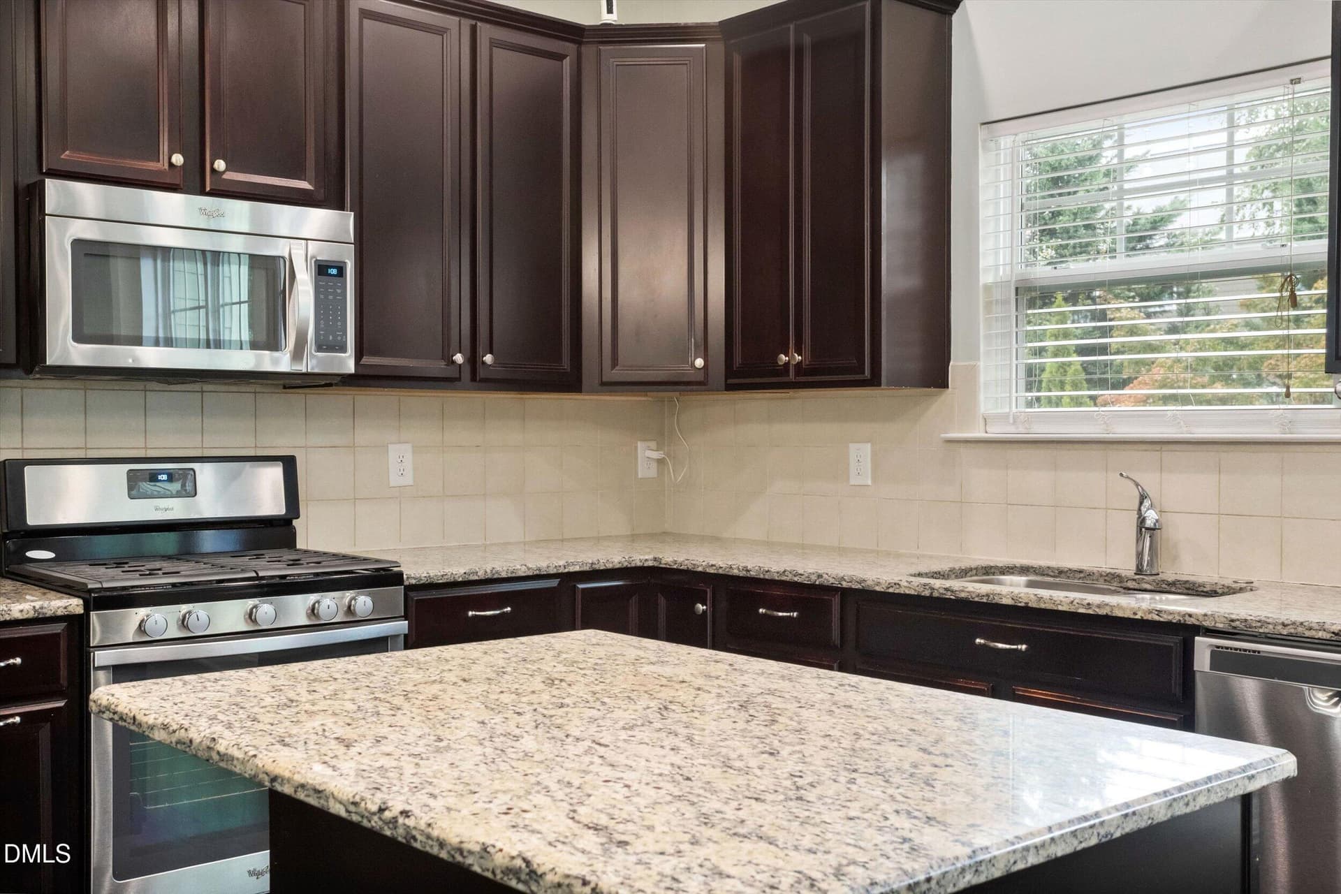 17-1116 Litchborough Way [3428758]_09242 - 1116 Litchborough Way, Wake Forest, NC 27587