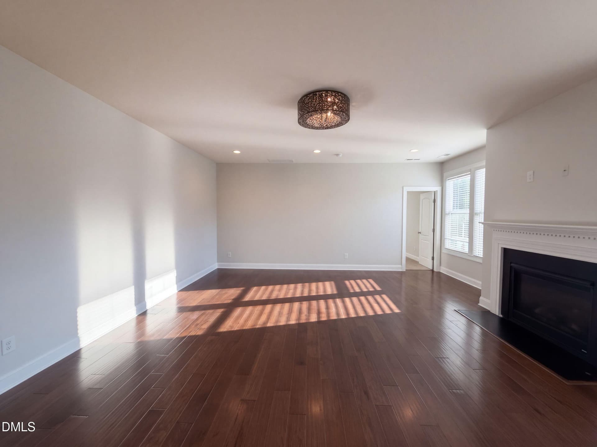 listing_2 - 123 Filigree Way, Durham, NC 27713