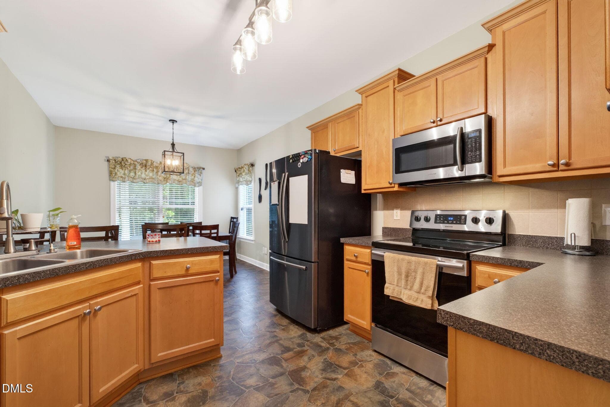 23-web-or-mls-DSC01018 - 319 Abundant Avenue, Angier, NC 27501