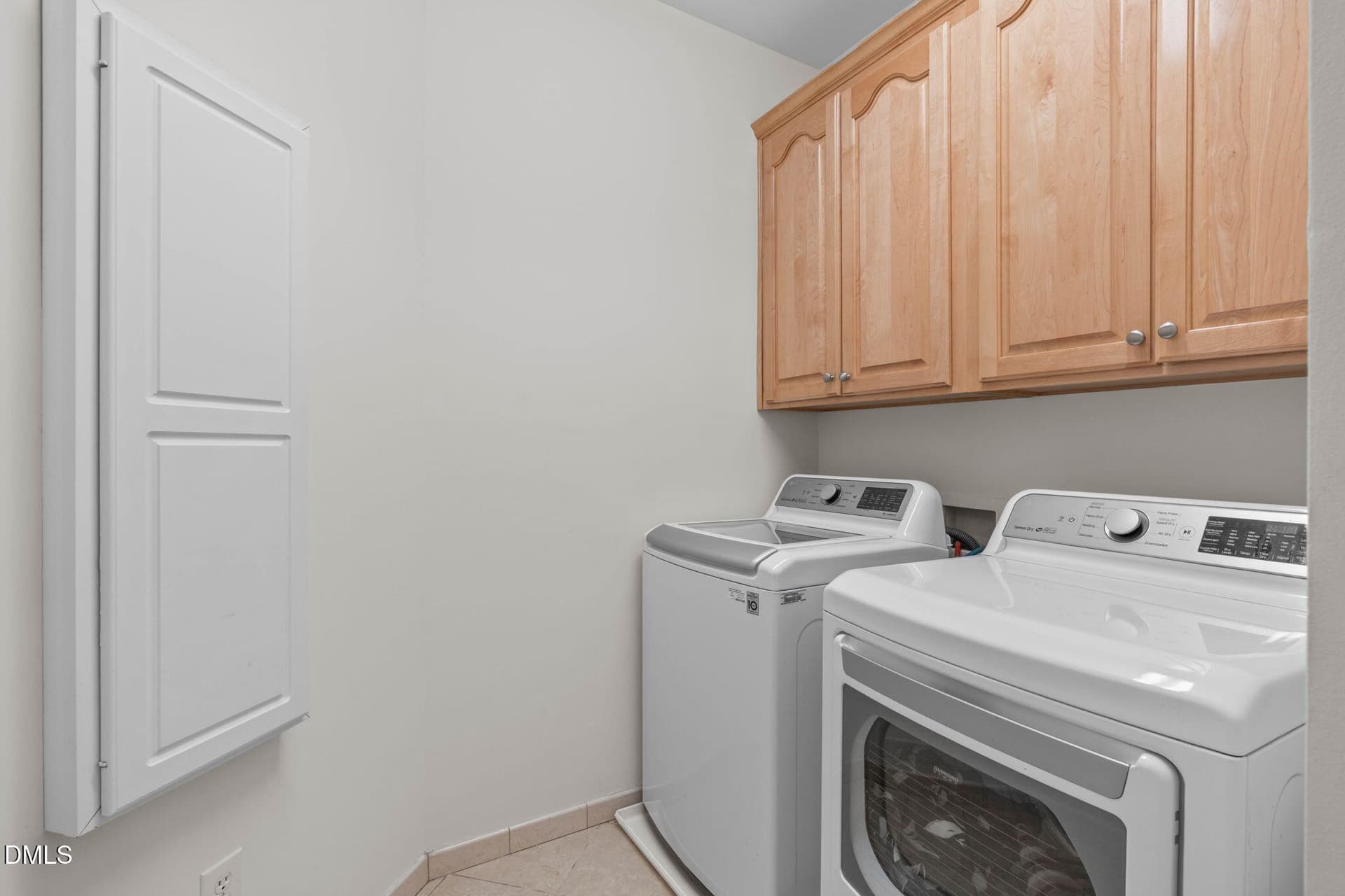 A (29 of 42) - 201 Cobblepoint Way, Holly Springs, NC 27540