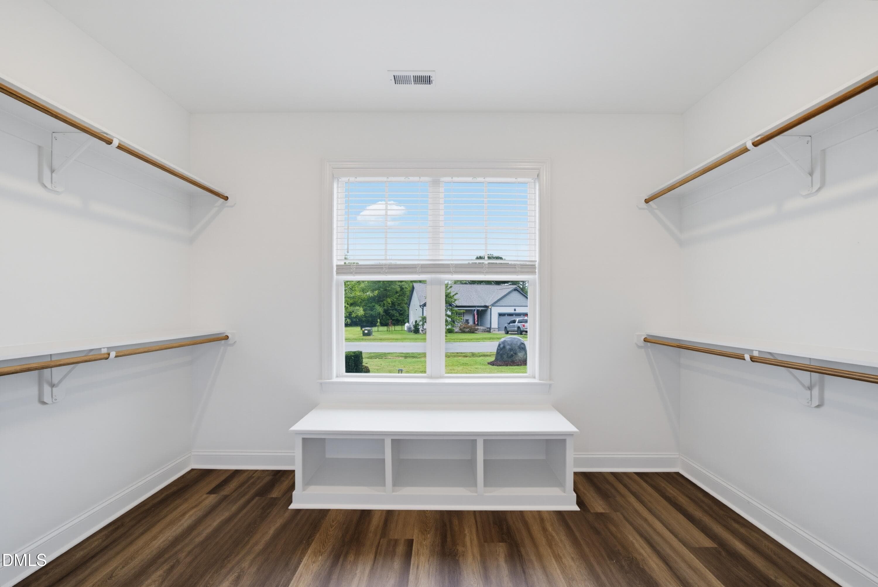 M.Closet - 25 Pintail Lane, Youngsville, NC 27596, Youngsville