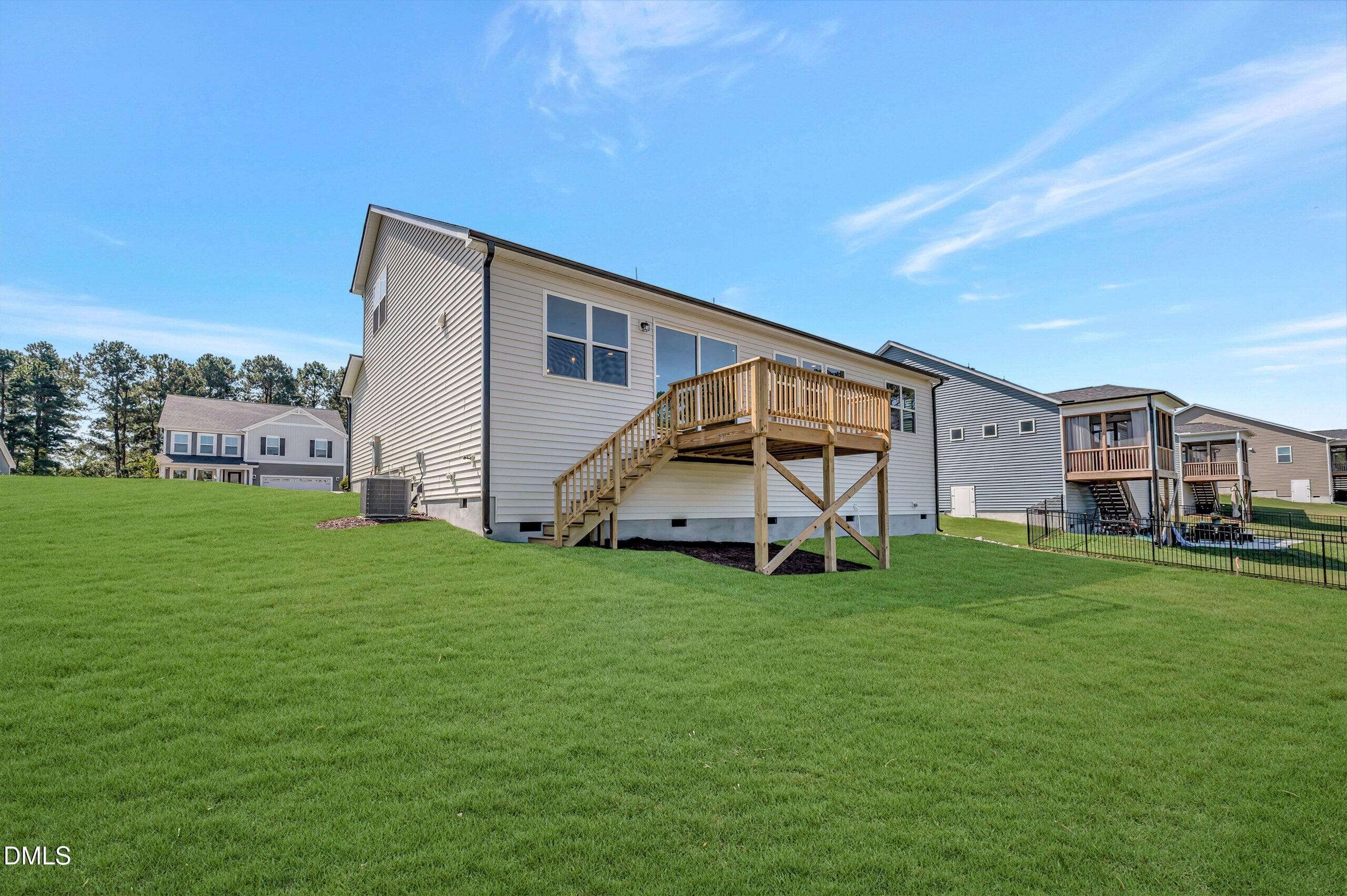 L12-HDR007 - 93 Tee Time Terrace, Benson, NC 27504