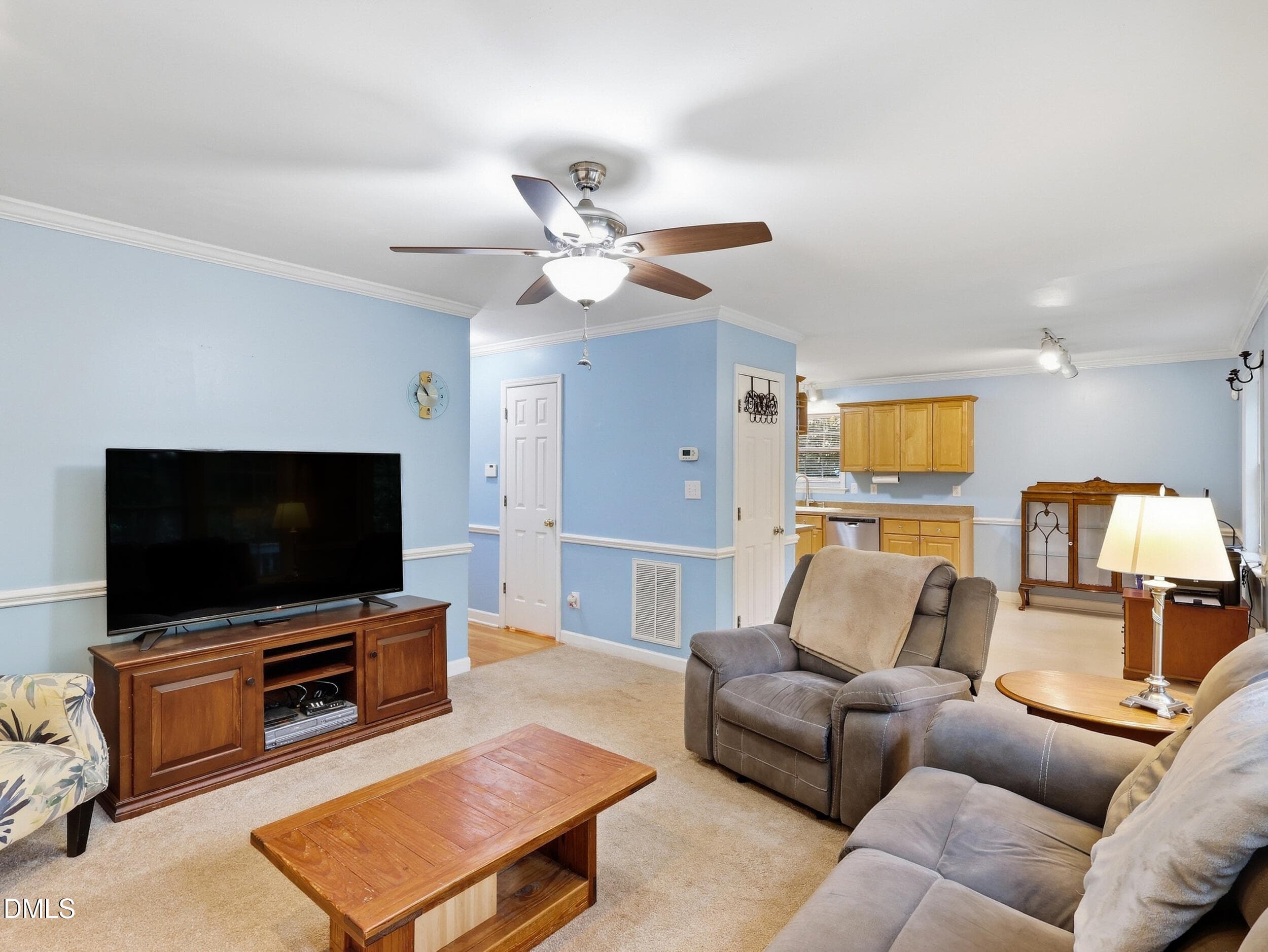 11_pearce-media-7024-oviedo-dr-09 - 7024 Oviedo Drive, Raleigh, NC 27603