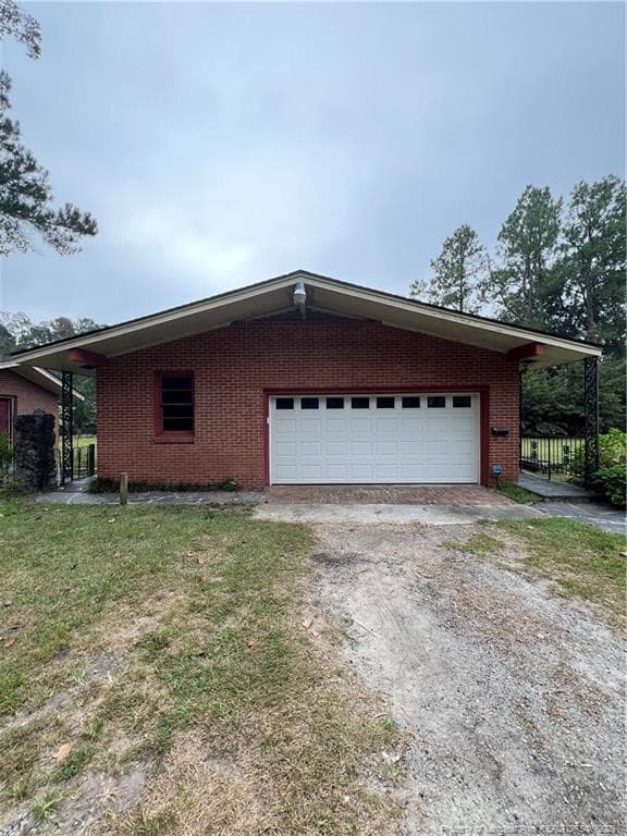 Photo 6 - 1405 Lakeview Road, Fairmont, NC 28340, Fairmont
