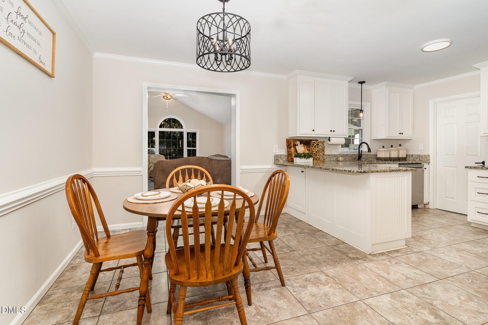 Dining Room - 1324 Nc-96, Zebulon, NC 27597