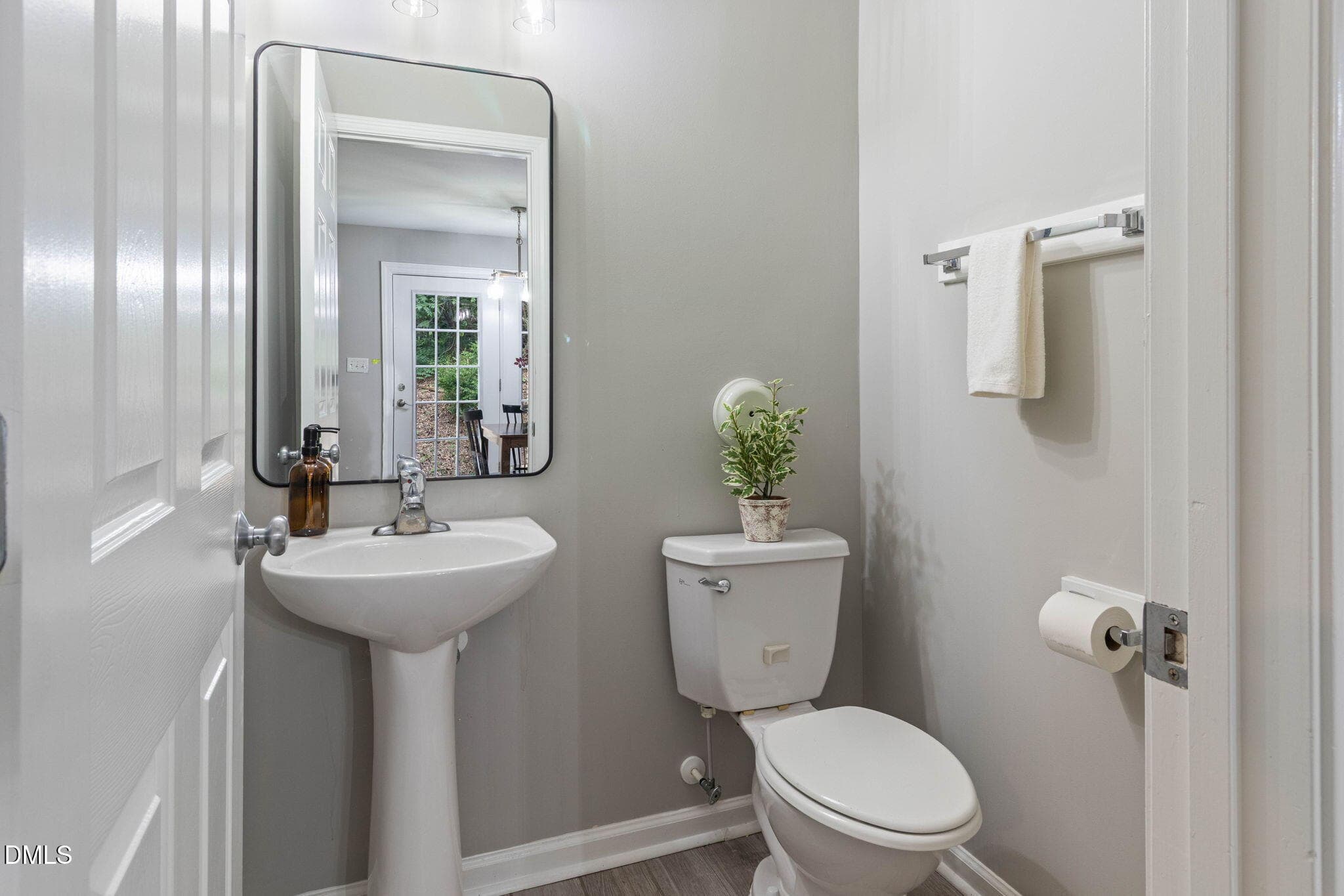11-web-or-mls-IMG_1529 - 6 Stepney Court, Durham, NC 27713