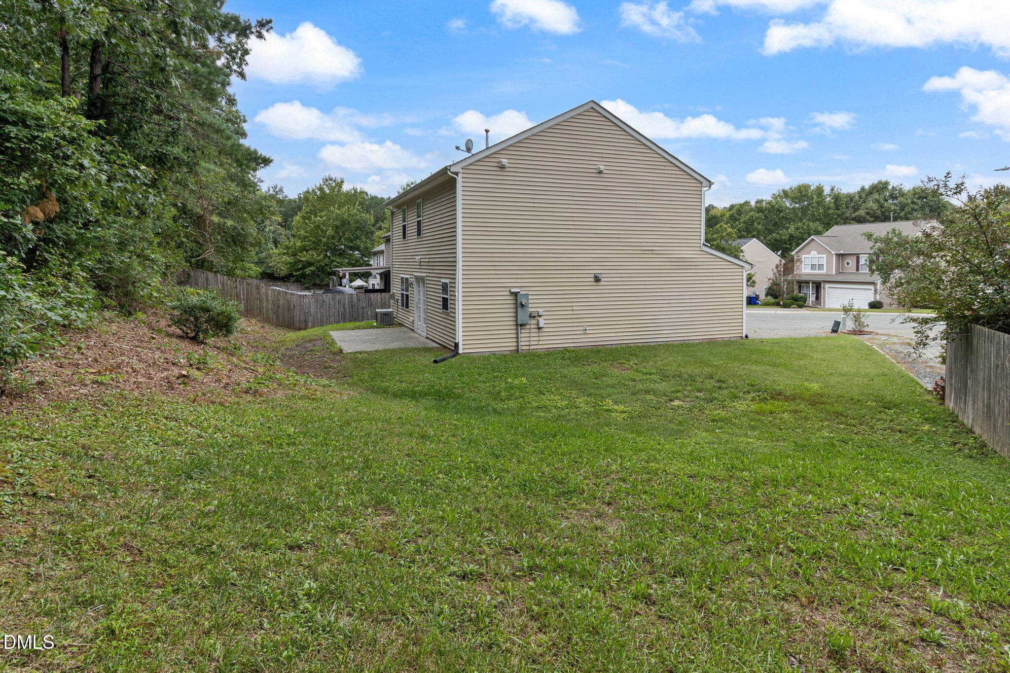 20-web-or-mls-IMG_1556RE - 6 Stepney Court, Durham, NC 27713