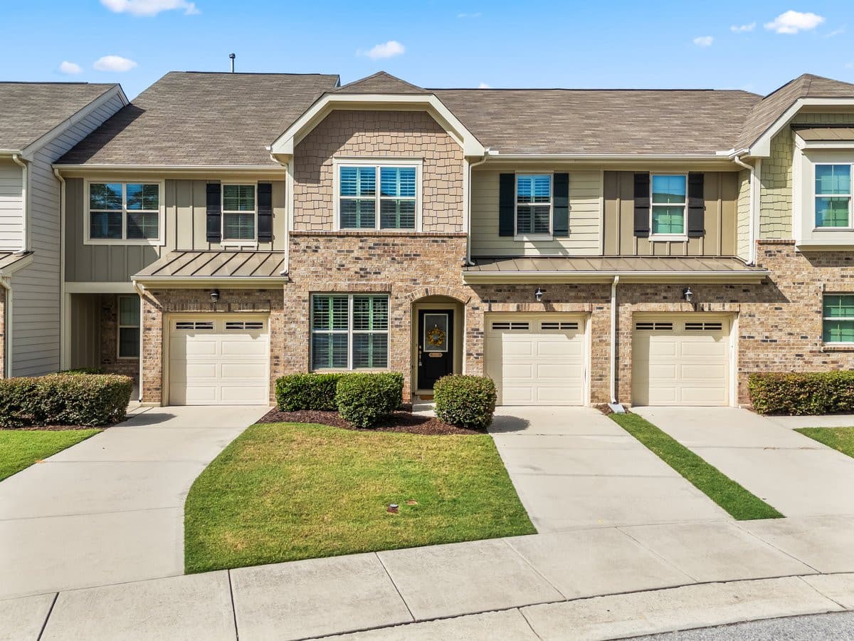9320 Lennox Laurel Circle, Raleigh, NC 27617