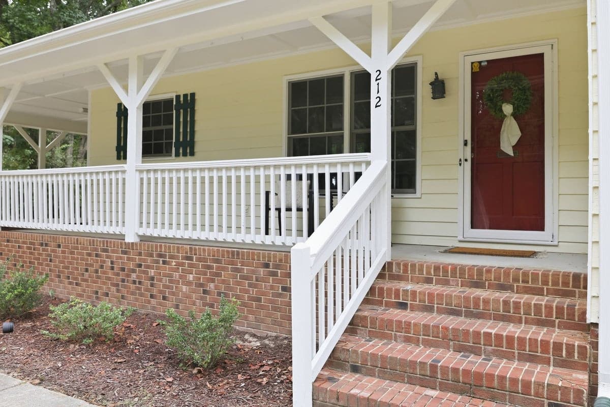Covered Front Porch - 212 Long Street, Fuquay Varina, NC 27526