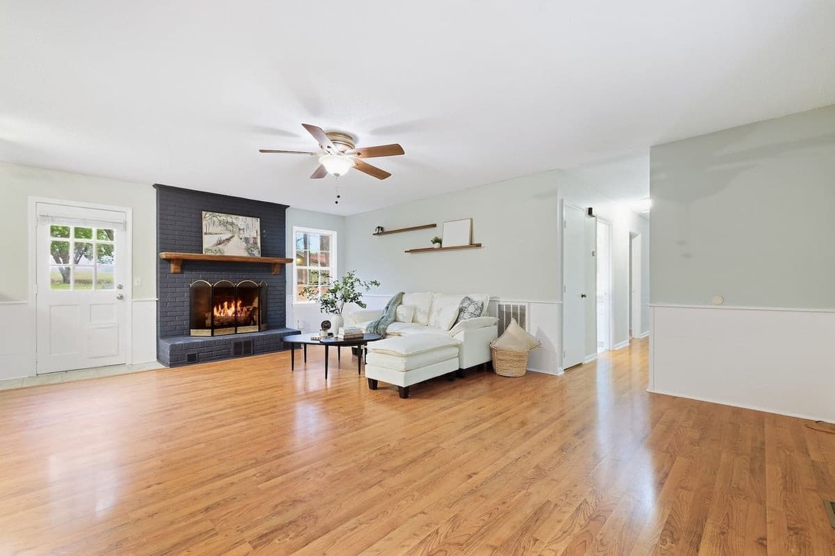 Living Room - 212 Long Street, Fuquay Varina, NC 27526