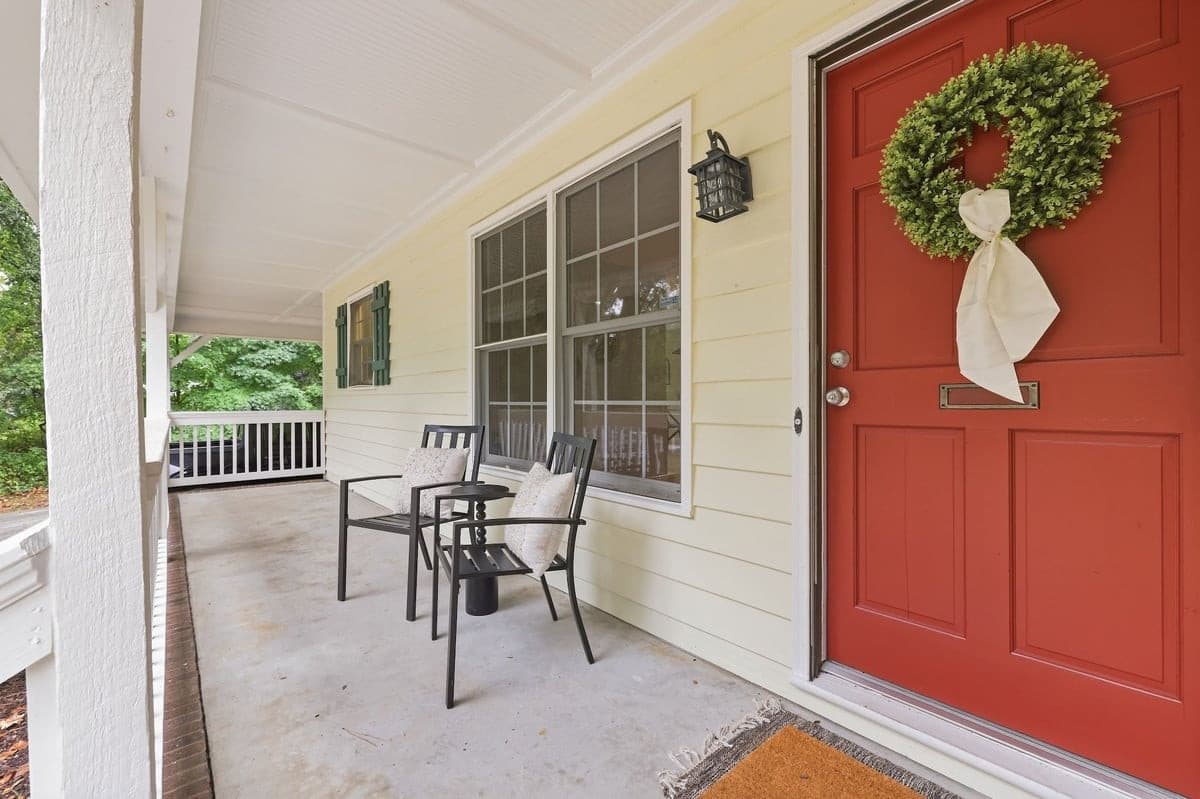 Front Entry - 212 Long Street, Fuquay Varina, NC 27526