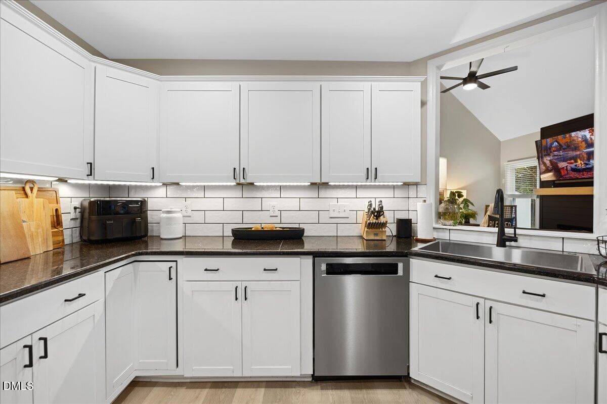 31-2A1A0364 - 1248 Hillingdon Way, Raleigh, NC 27614
