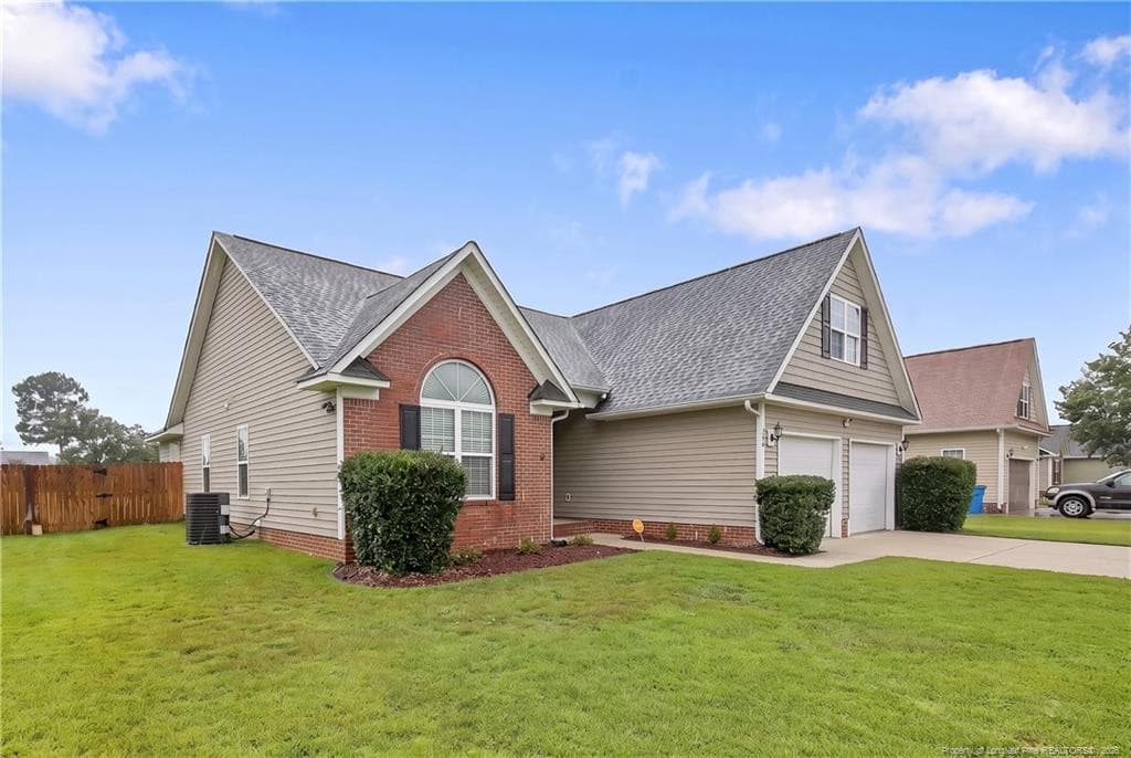 Photo 3 - 158 Chamberlin Road, Raeford, NC 28376