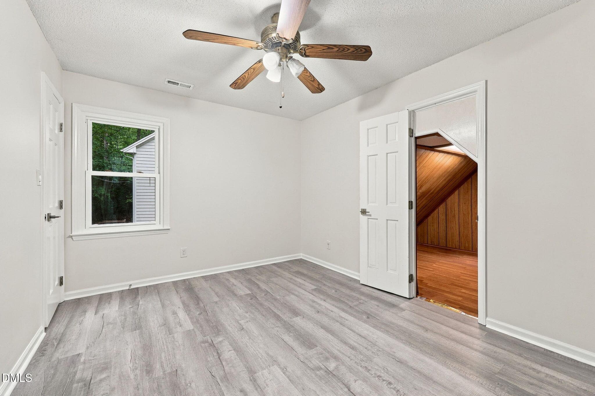 40d-web-or-mls-IMG_0958_Edit - 221 Heidinger Drive, Cary, NC 27511