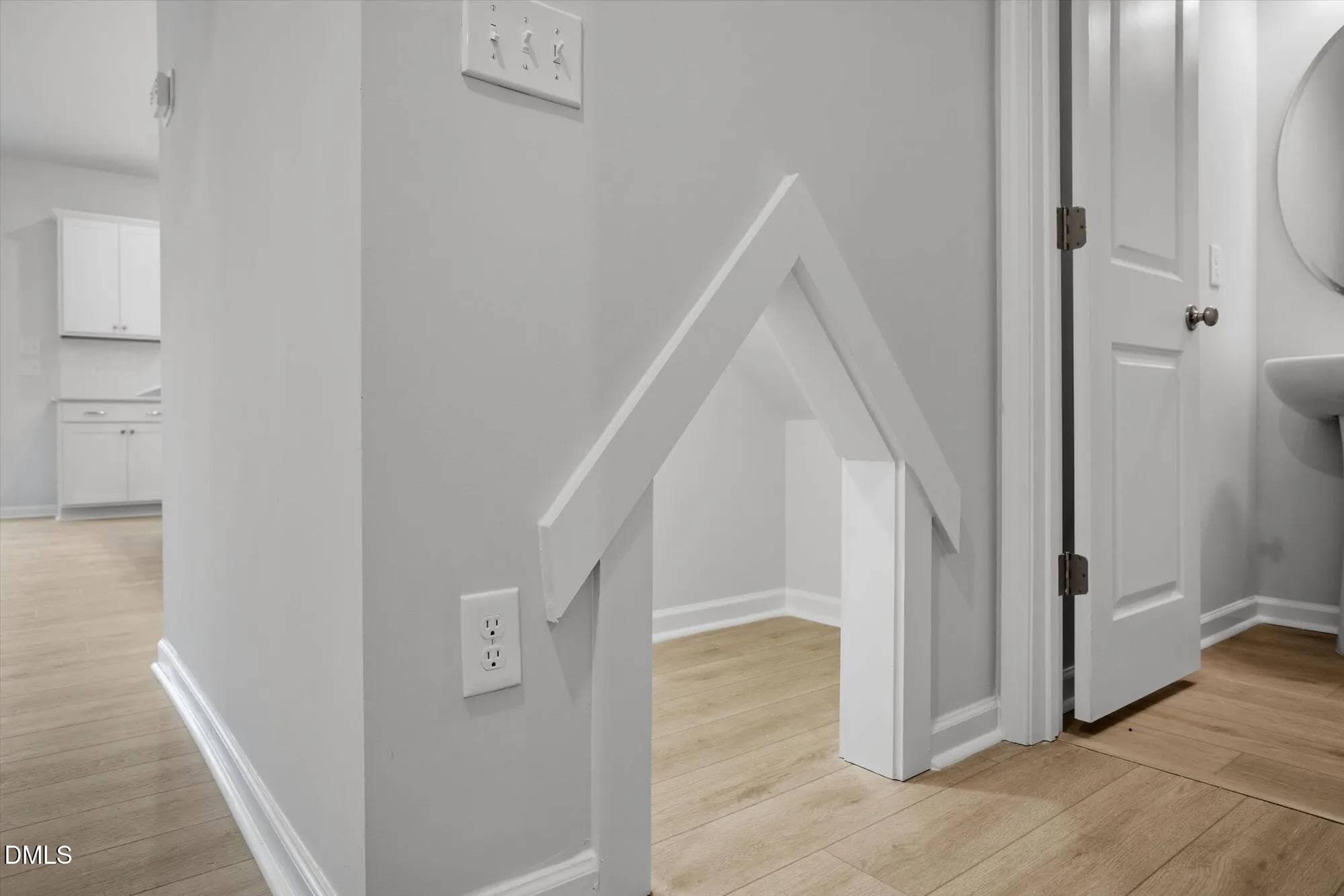 pet pad - 32 Plantation Drive, Youngsville, NC 27596