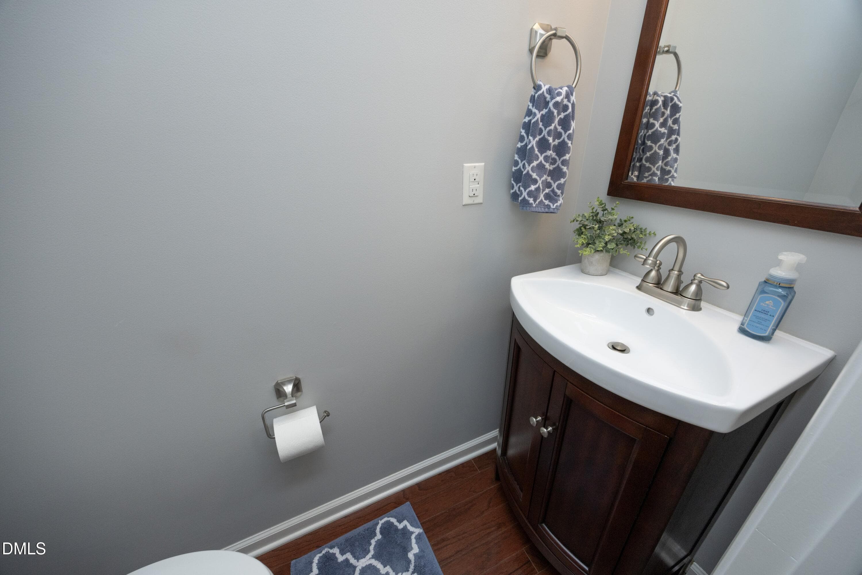 23HalfBath - 417 Field Glow Lane, Apex, NC 27539