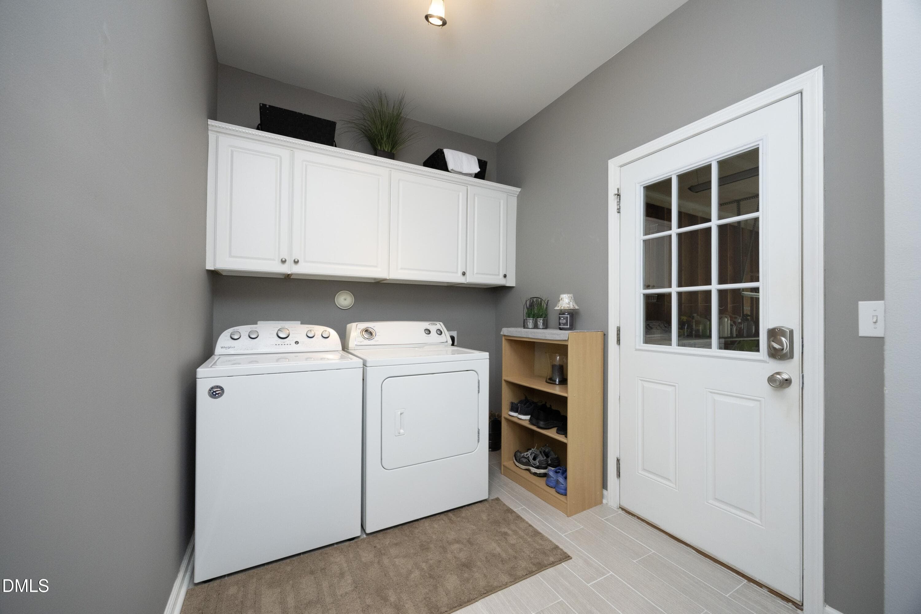 24LaundryRoom - 417 Field Glow Lane, Apex, NC 27539
