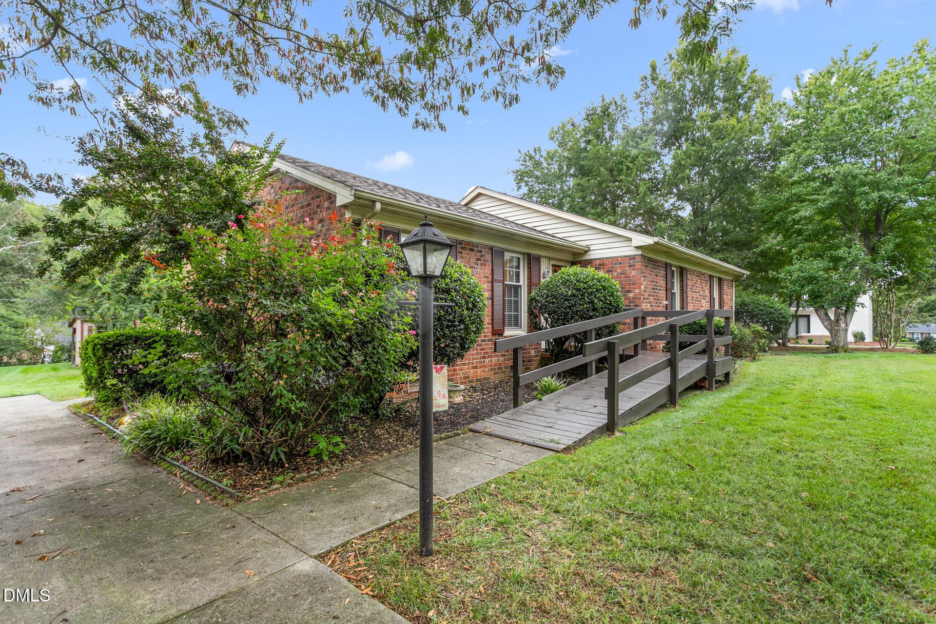 1609 Regency Drive-4 - 1609 Regency Drive, Burlington, NC 27215