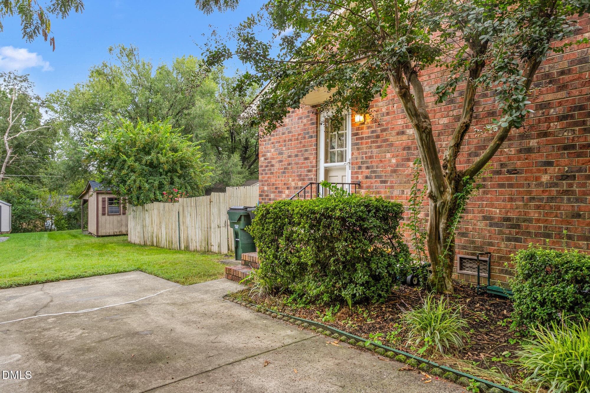 1609 Regency Drive-5 - 1609 Regency Drive, Burlington, NC 27215