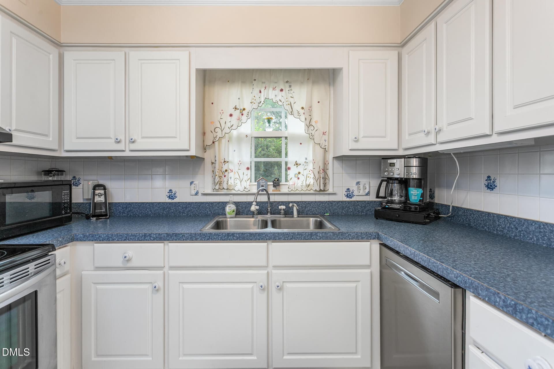 1609 Regency Drive-15 - 1609 Regency Drive, Burlington, NC 27215