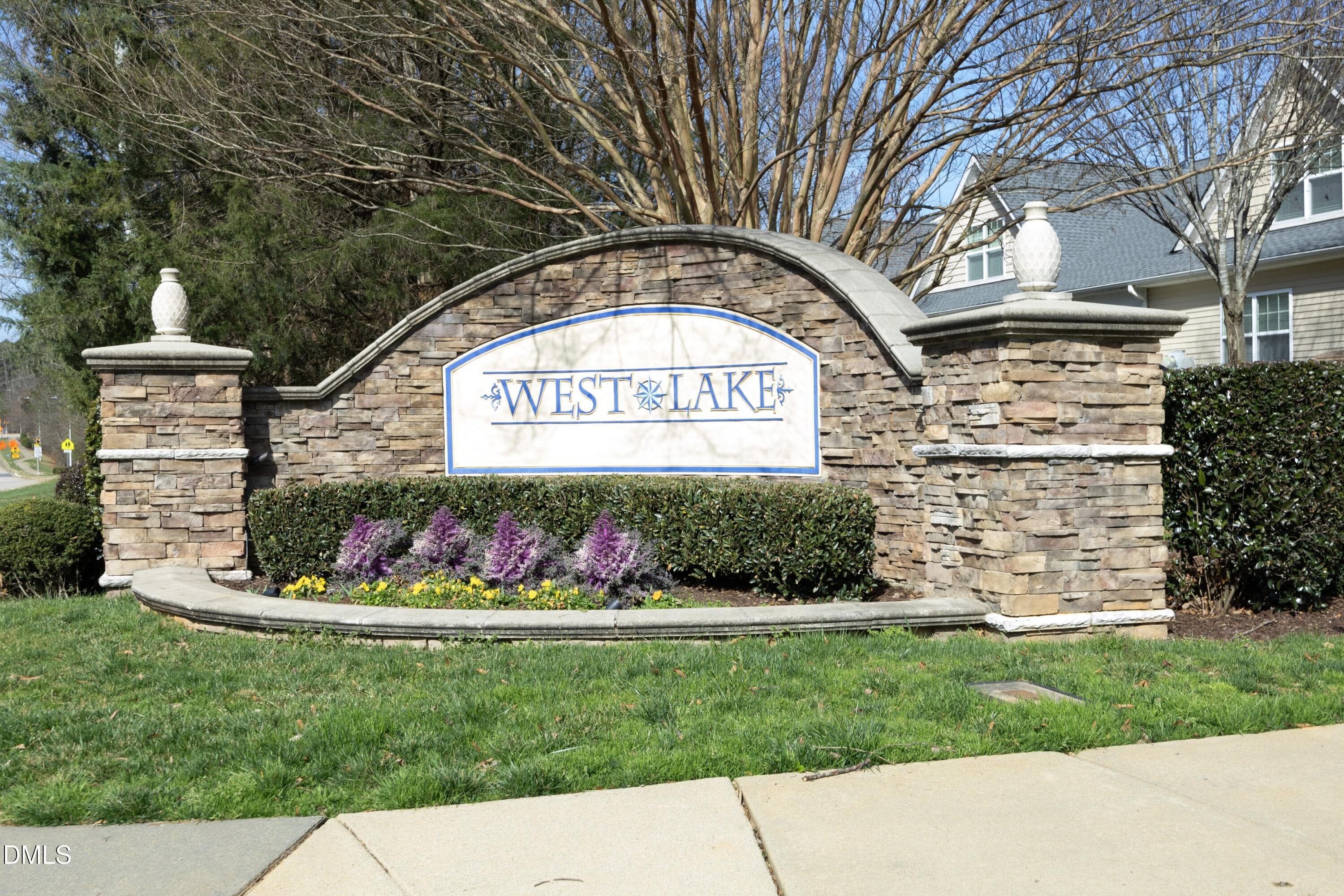 WestLakeEntrance - 417 Field Glow Lane, Apex, NC 27539