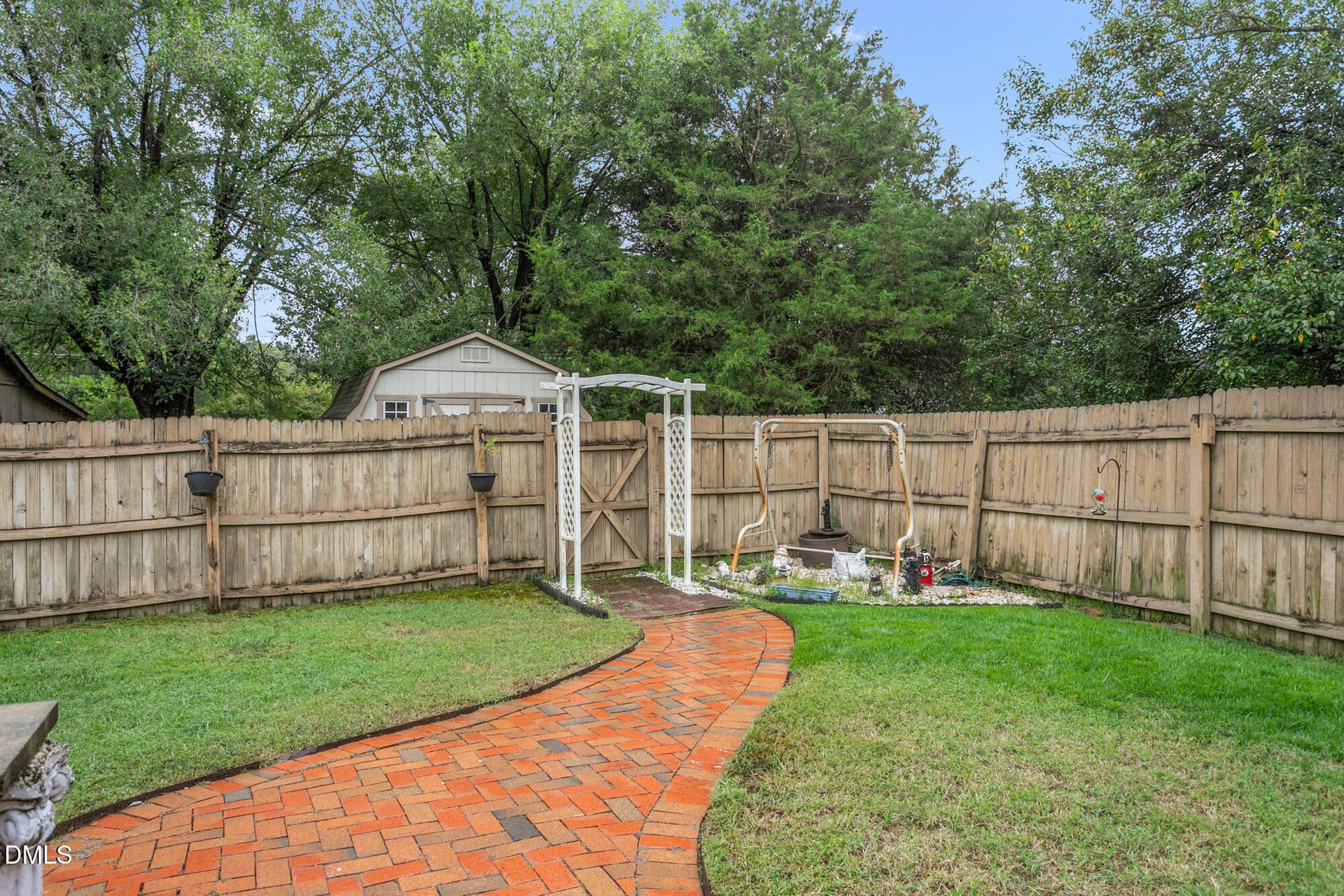 1609 Regency Drive-30 - 1609 Regency Drive, Burlington, NC 27215