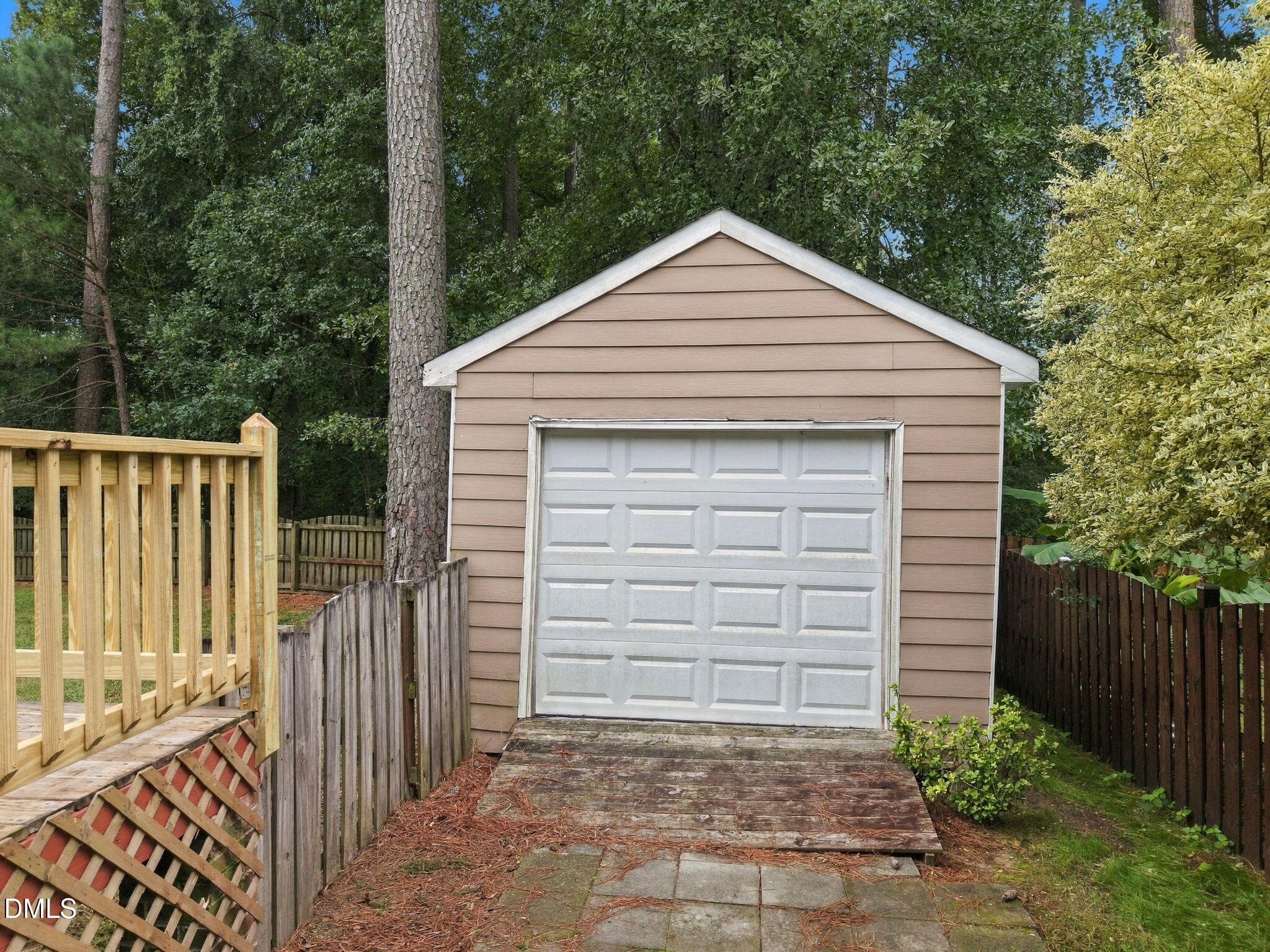 8-web-or-mls-DJI_20260924131931_0450_D - 4812 Mimetree Court, Raleigh, NC 27616