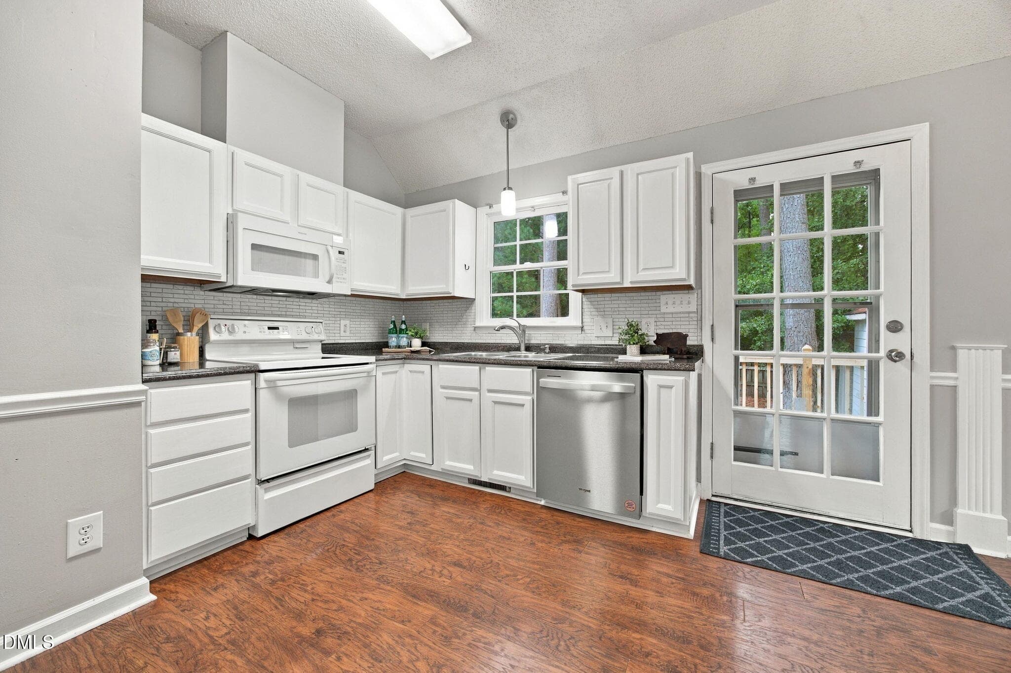 27-web-or-mls-IMG_6280_Edit - 4812 Mimetree Court, Raleigh, NC 27616