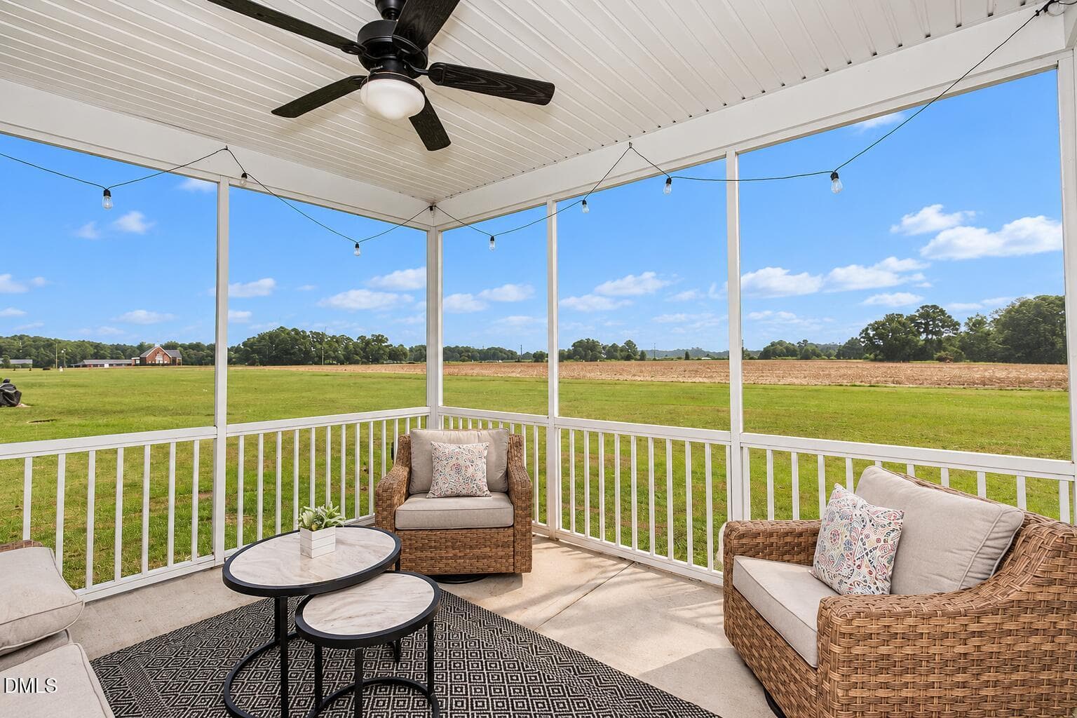 Screened In Porch - 1787 Bedfordshire Road, Nashville, NC 27856, Nashville